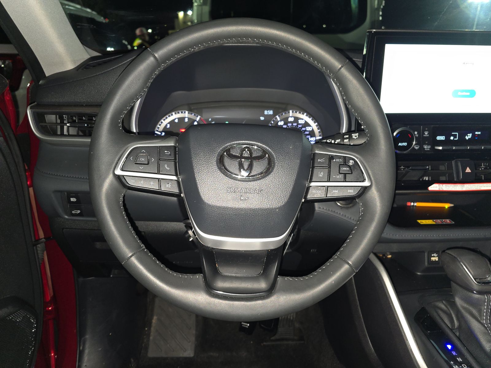 2025 Toyota Highlander XLE FWD