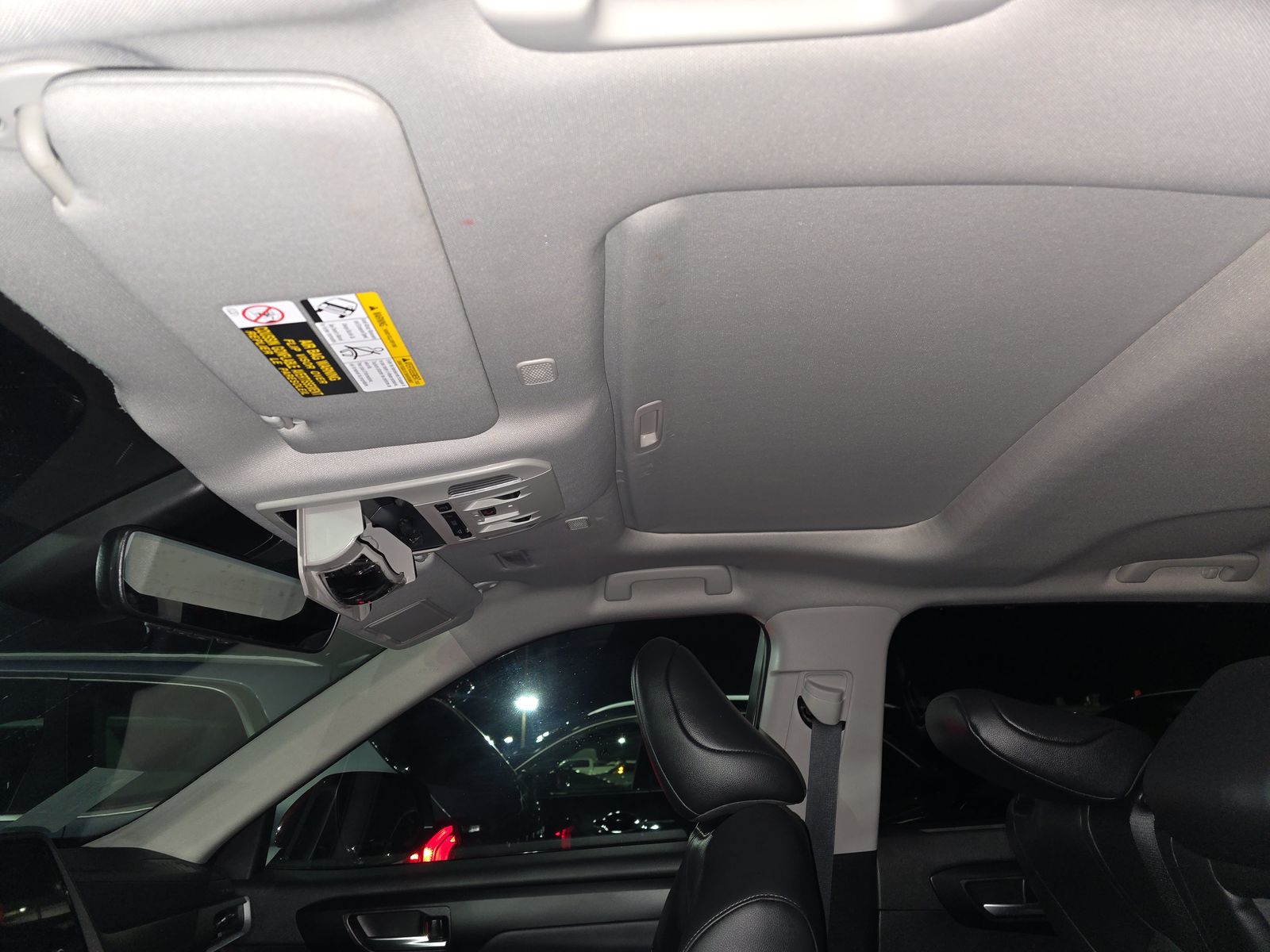 2025 Toyota Highlander XLE FWD