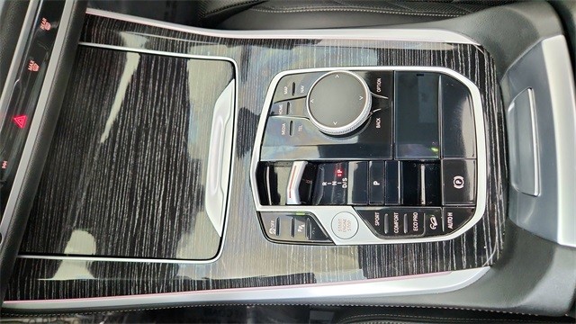 2025 BMW X5 xDrive40i AWD