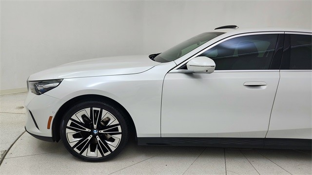 2024 BMW 5 Series 530i xDrive AWD