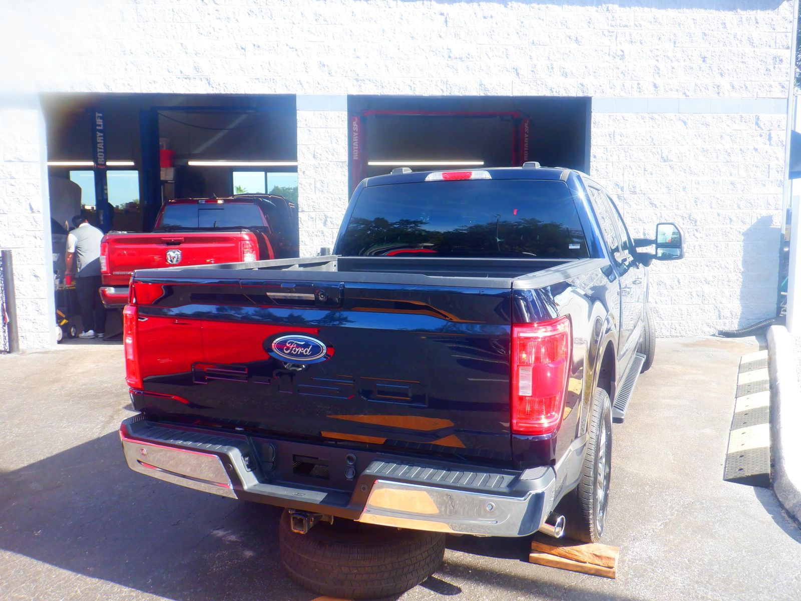 2023 Ford F-150 Hybrid XLT RWD