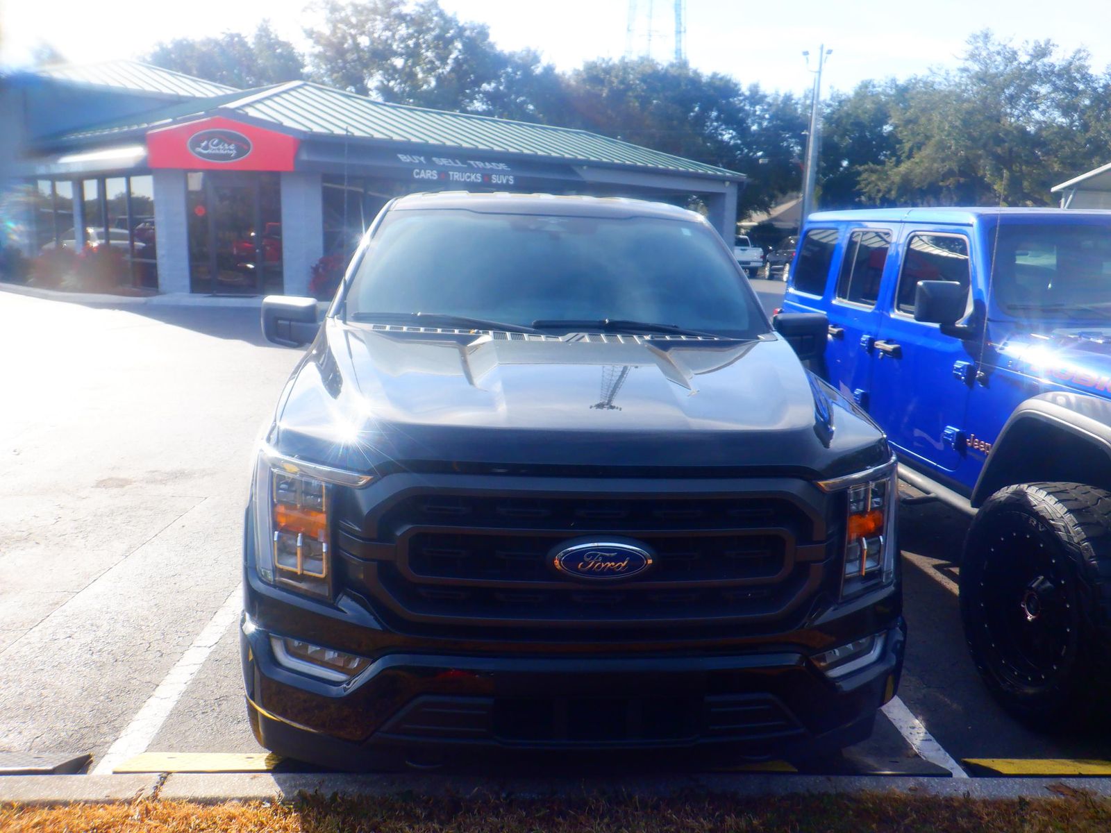 2023 Ford F-150 XLT AWD