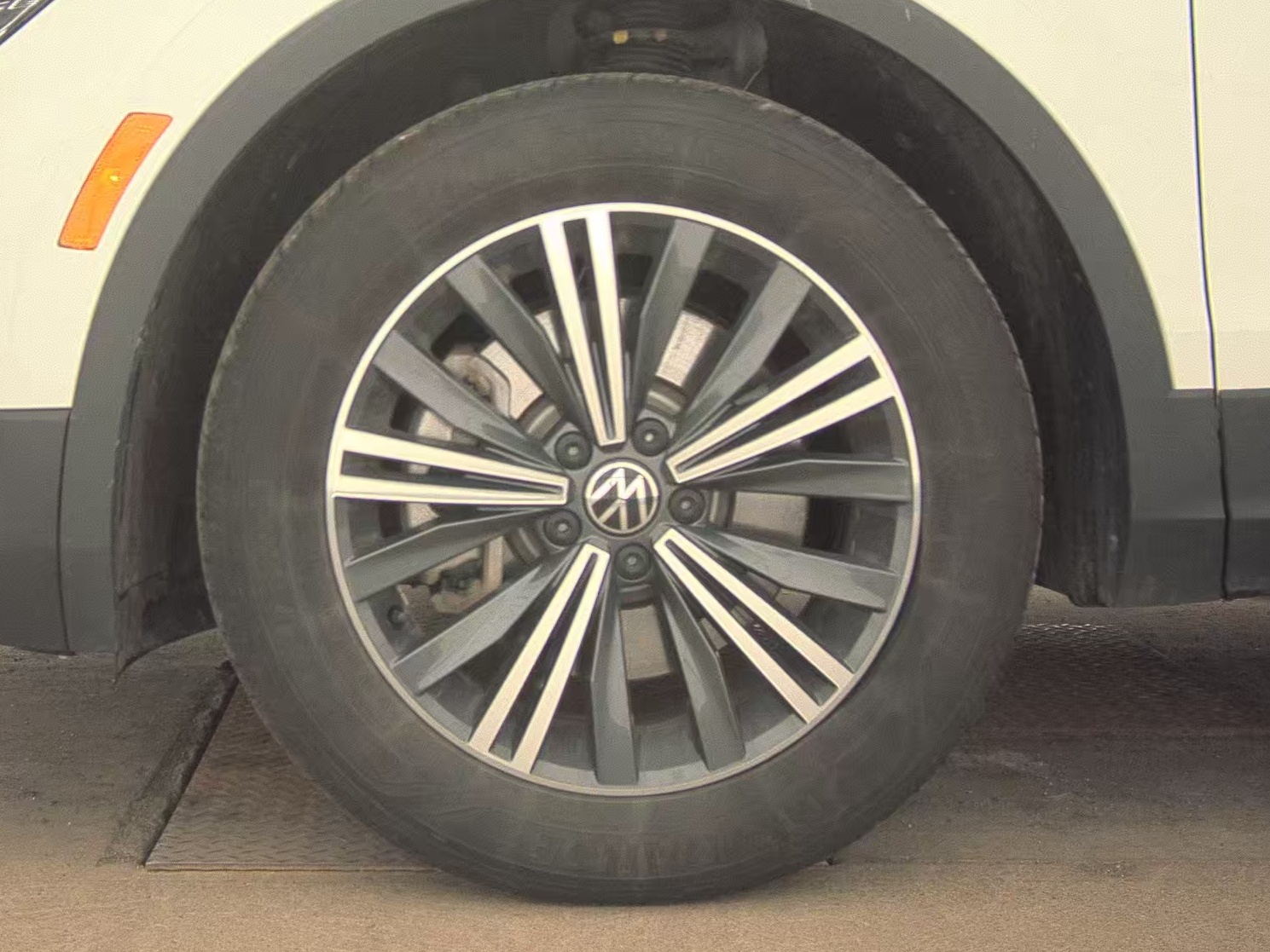 2024 Volkswagen Tiguan 2.0T Wolfsburg Edition FWD