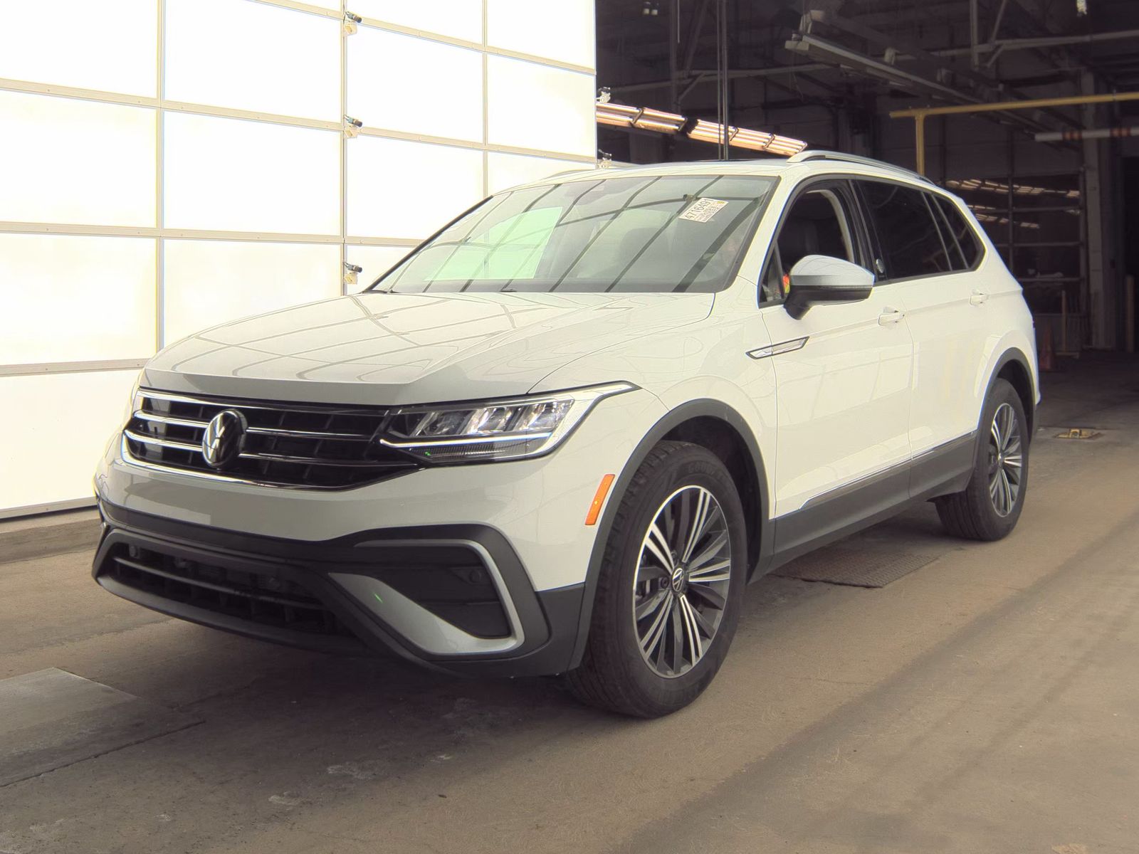 2024 Volkswagen Tiguan 2.0T Wolfsburg Edition FWD