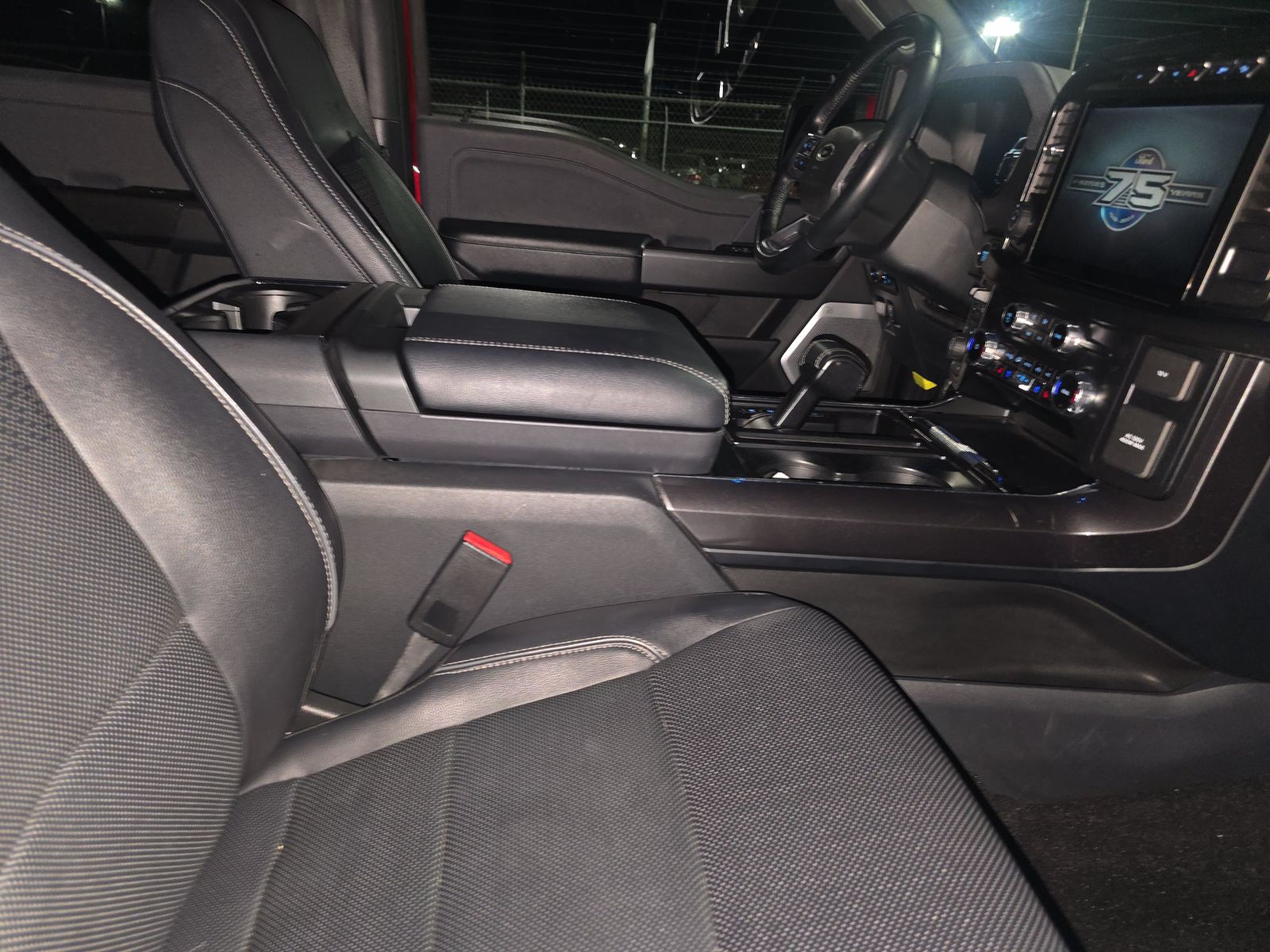 2023 Ford F-150 Lariat AWD