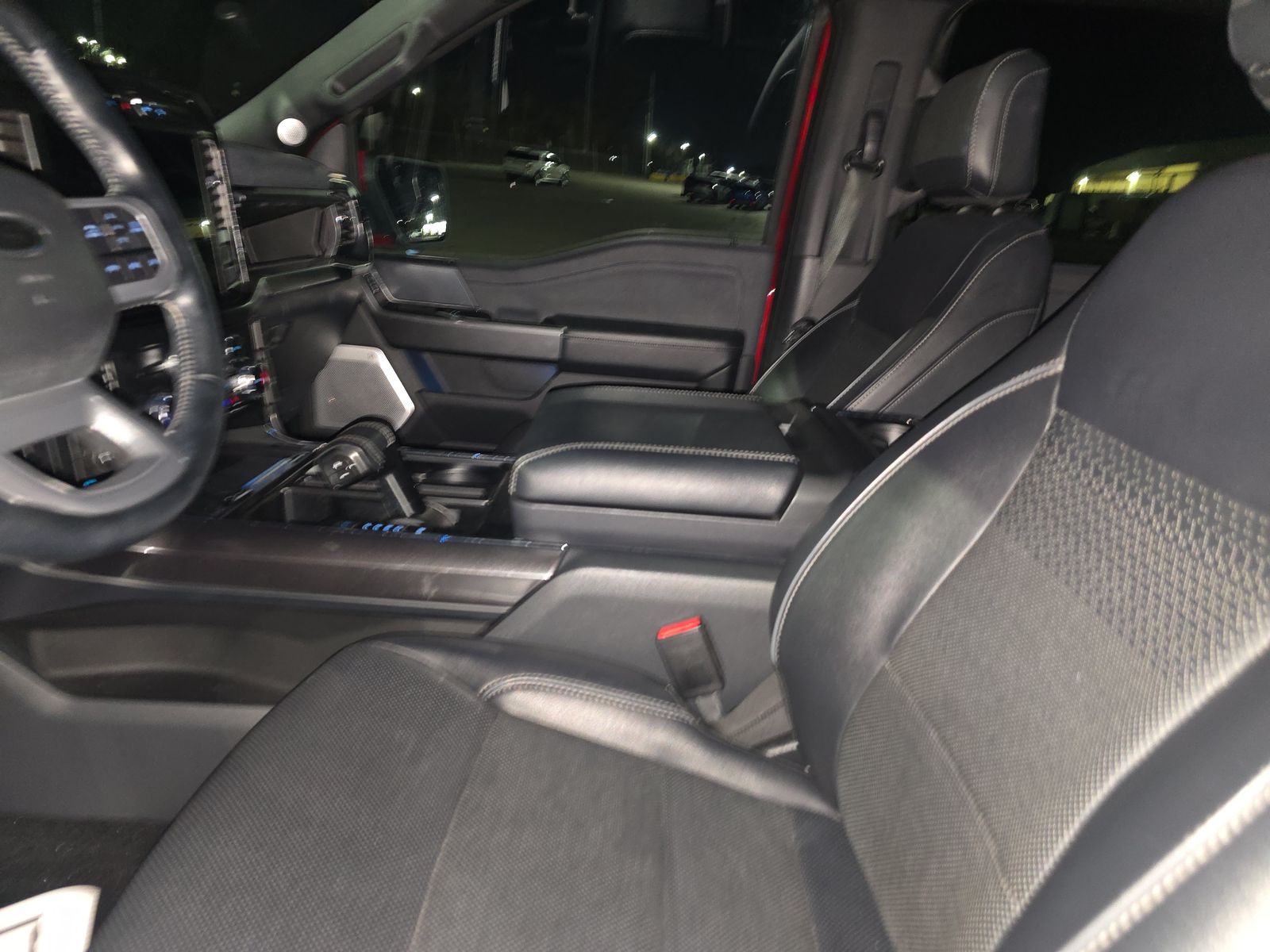 2023 Ford F-150 Lariat AWD