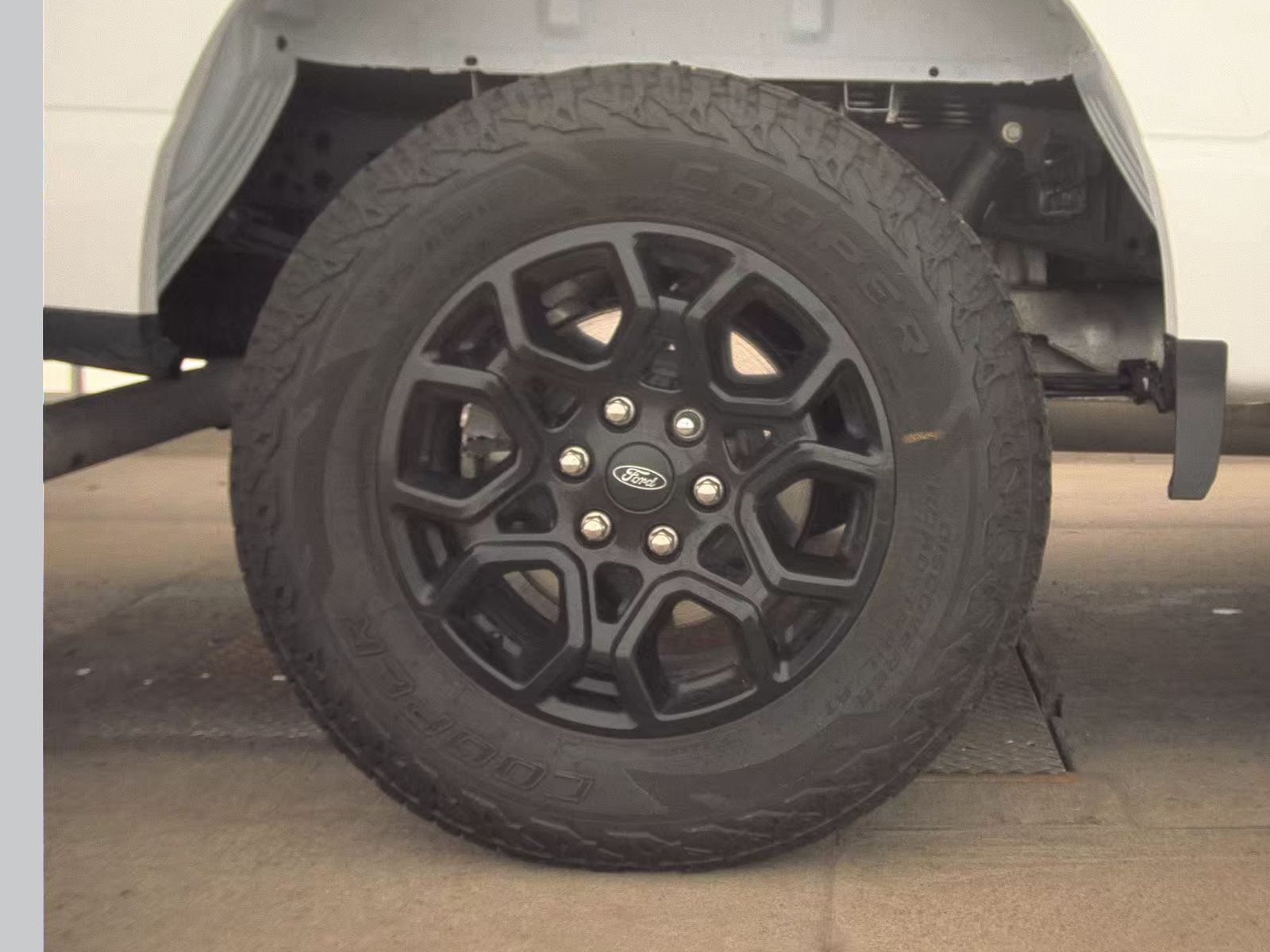 2024 Ford F-150 Hybrid XLT AWD