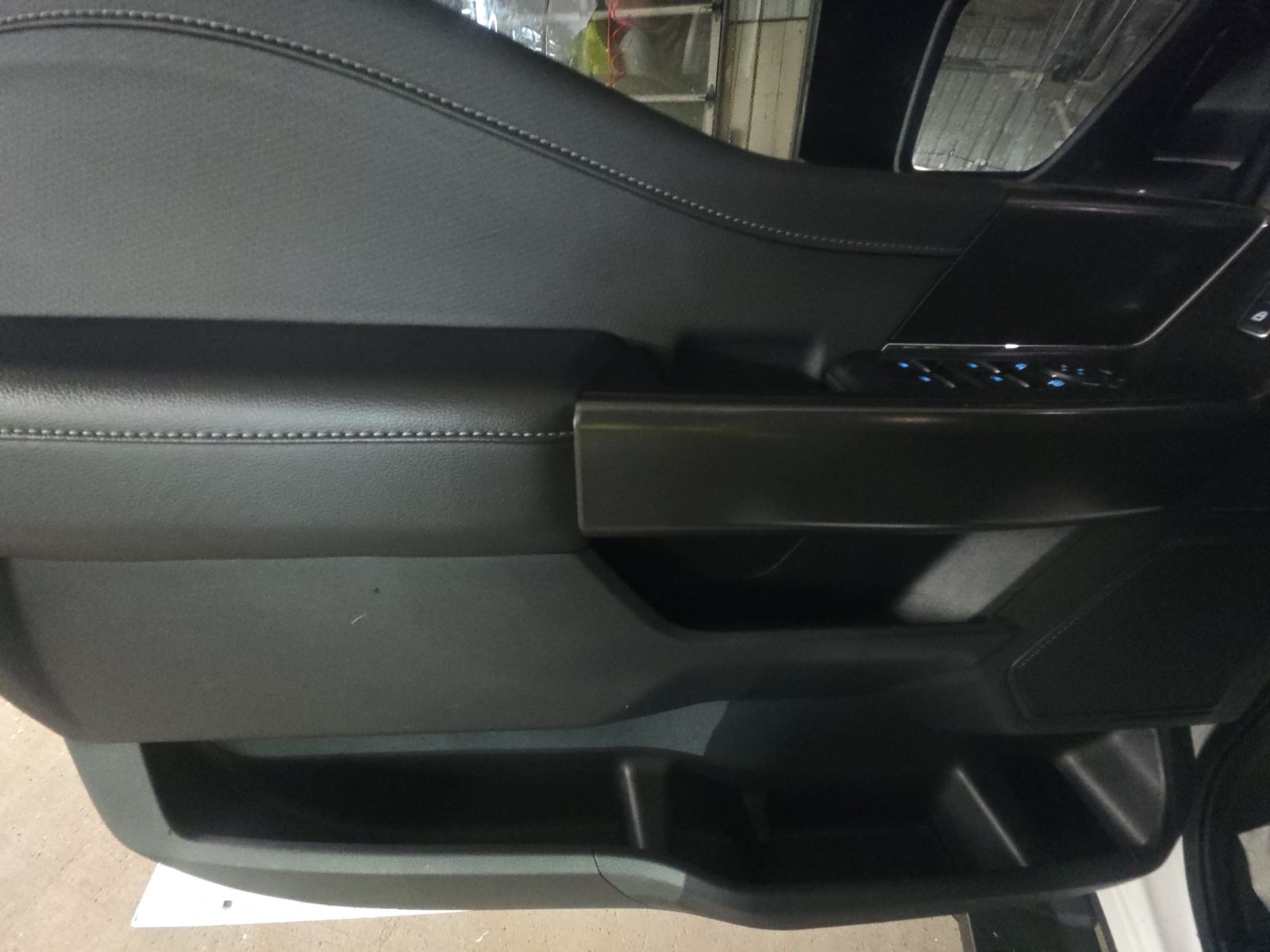 2024 Ford F-150 Hybrid XLT AWD