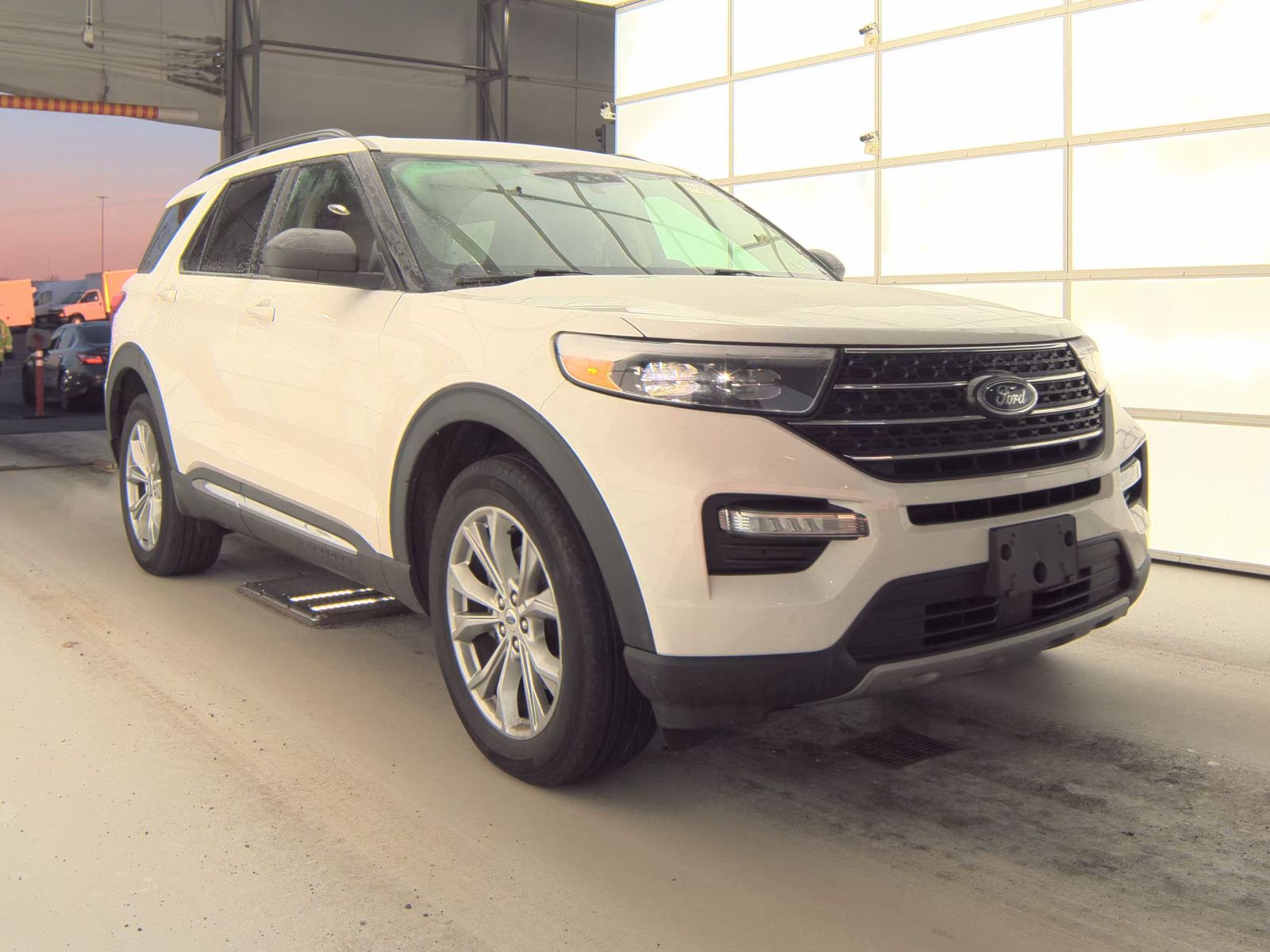 2024 Ford Explorer XLT AWD