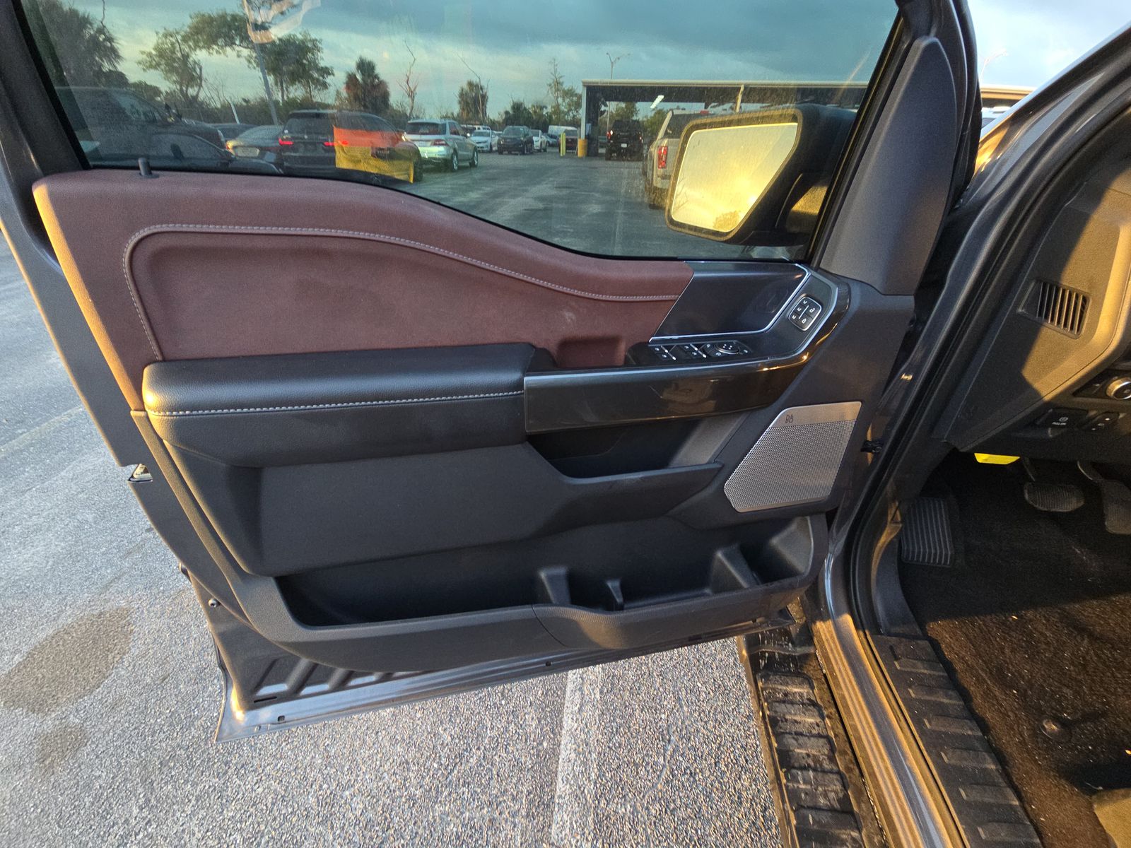 2022 Ford F-150 Lariat AWD