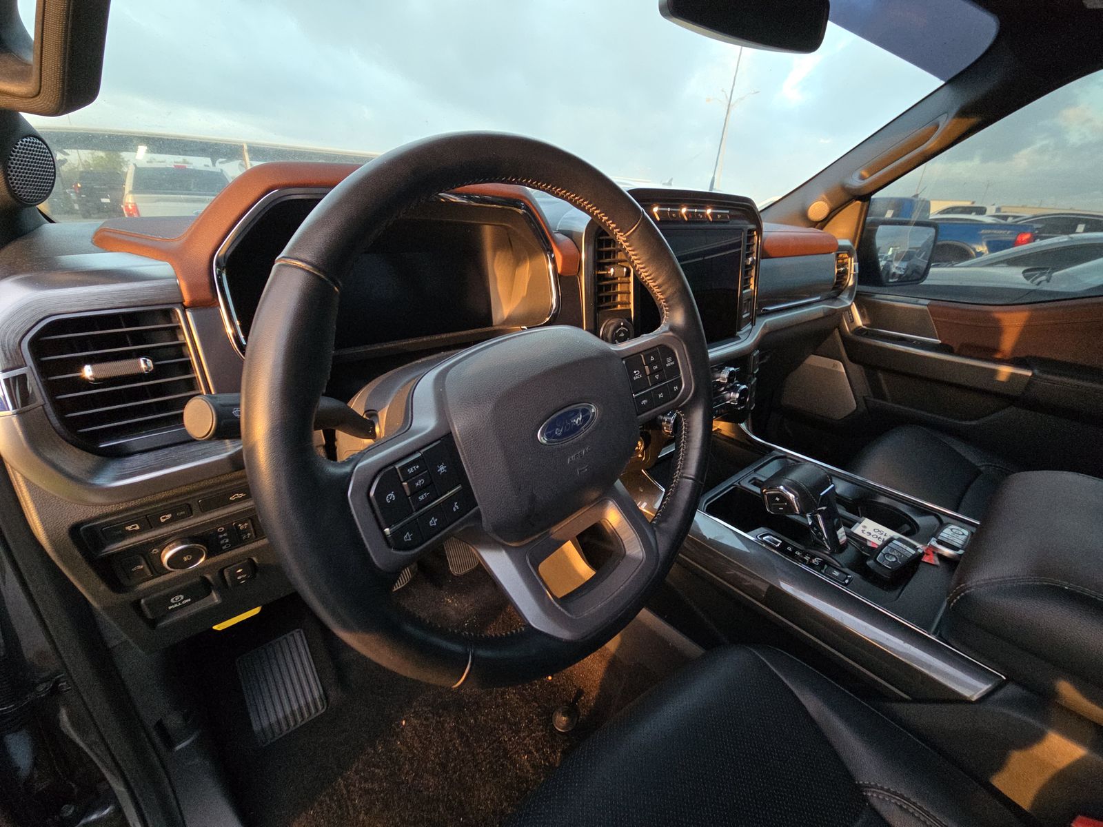 2022 Ford F-150 Lariat AWD