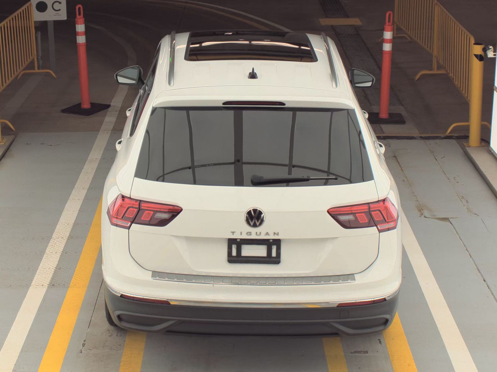 2024 Volkswagen Tiguan 2.0T Wolfsburg Edition FWD