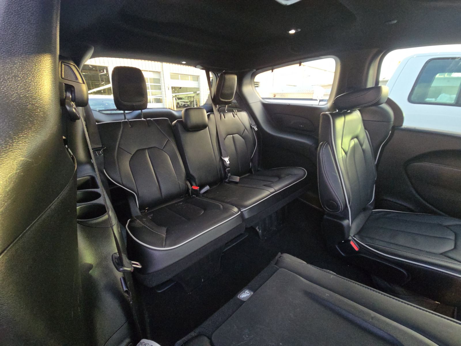 2024 Chrysler Pacifica Limited AWD