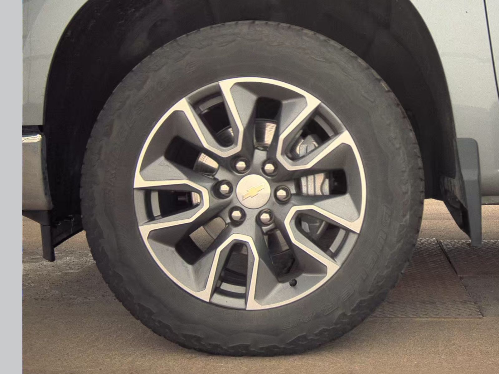 2023 Chevrolet Silverado 1500 LT AWD