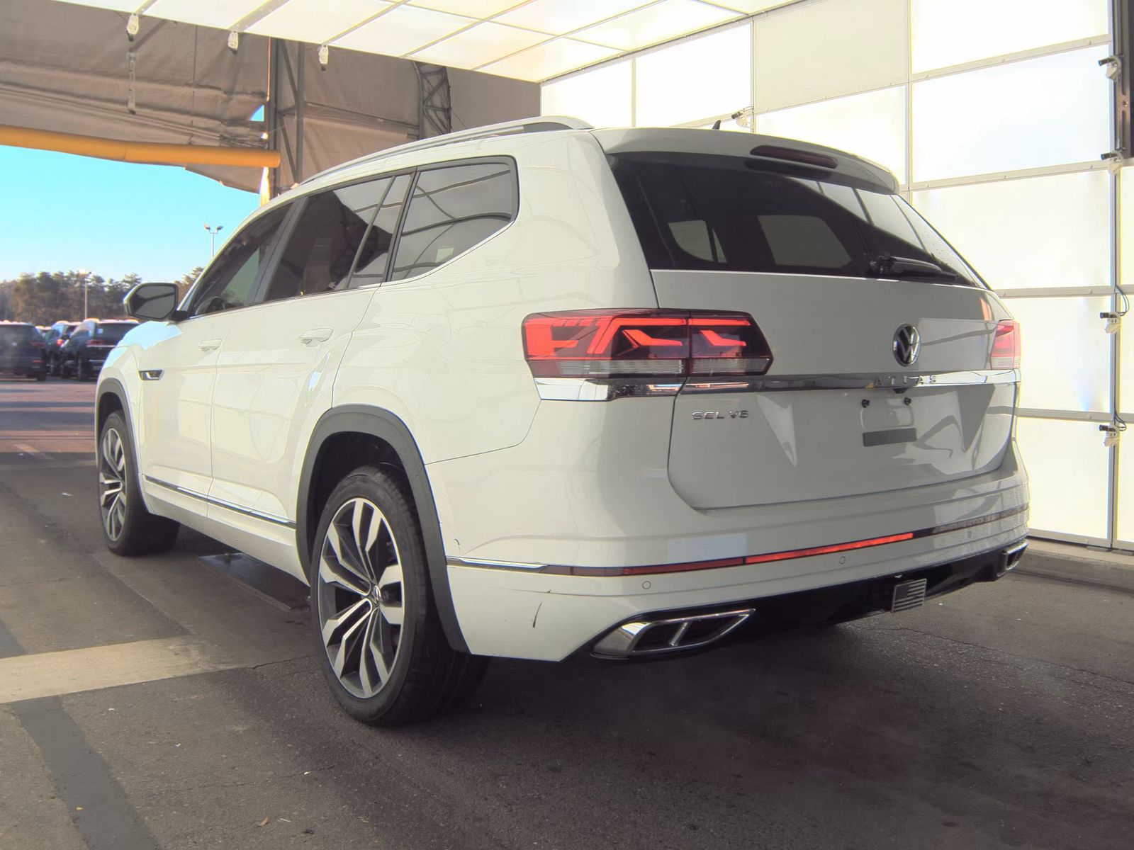 2021 Volkswagen Atlas 3.6L SEL R-Line FWD