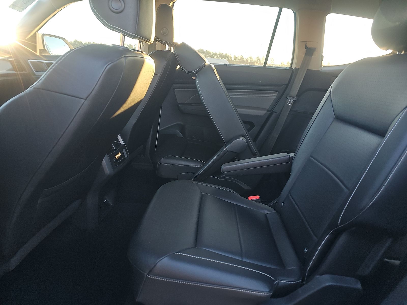 2021 Volkswagen Atlas 3.6L SEL R-Line FWD