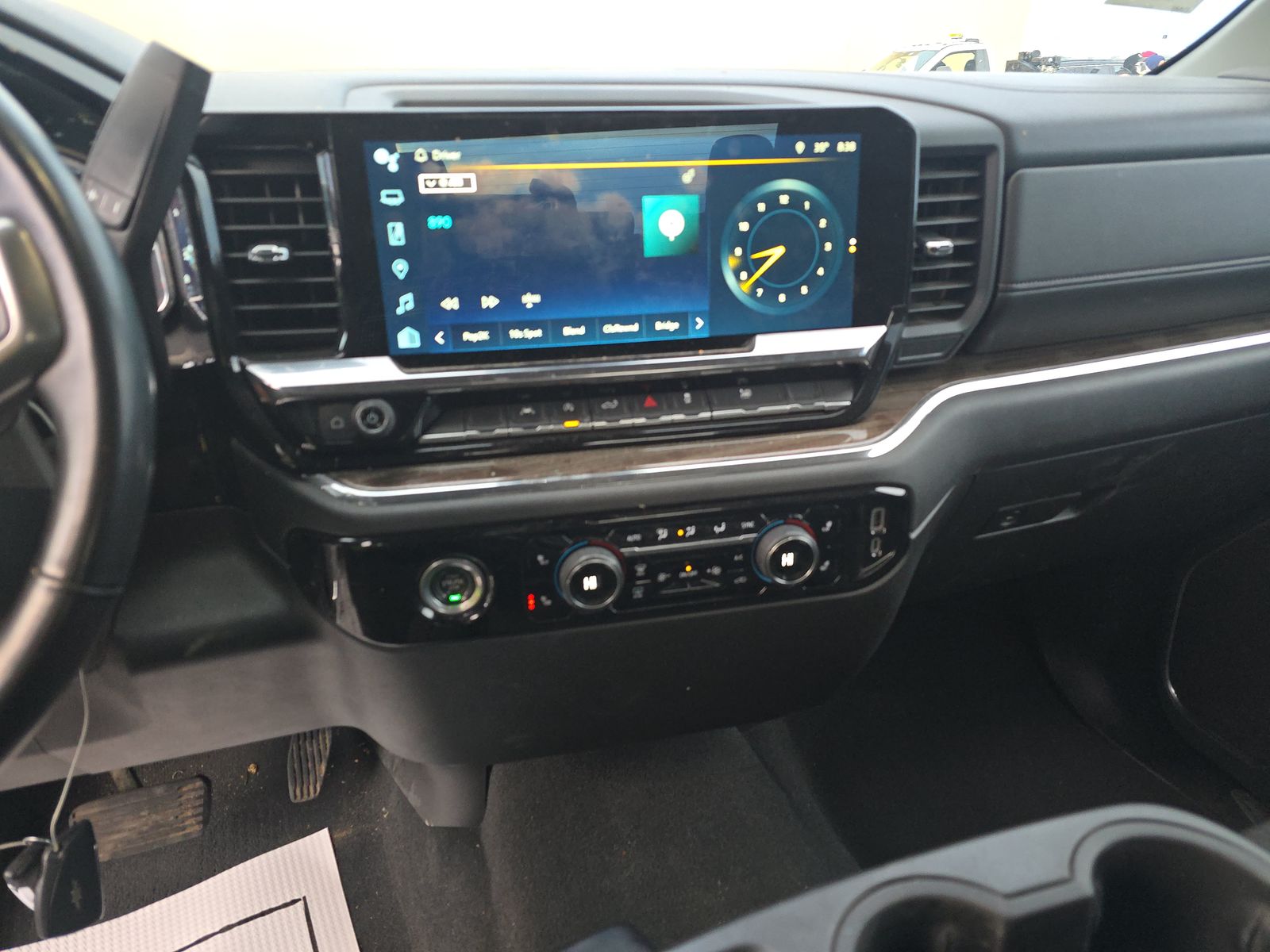 2023 Chevrolet Silverado 1500 LT AWD