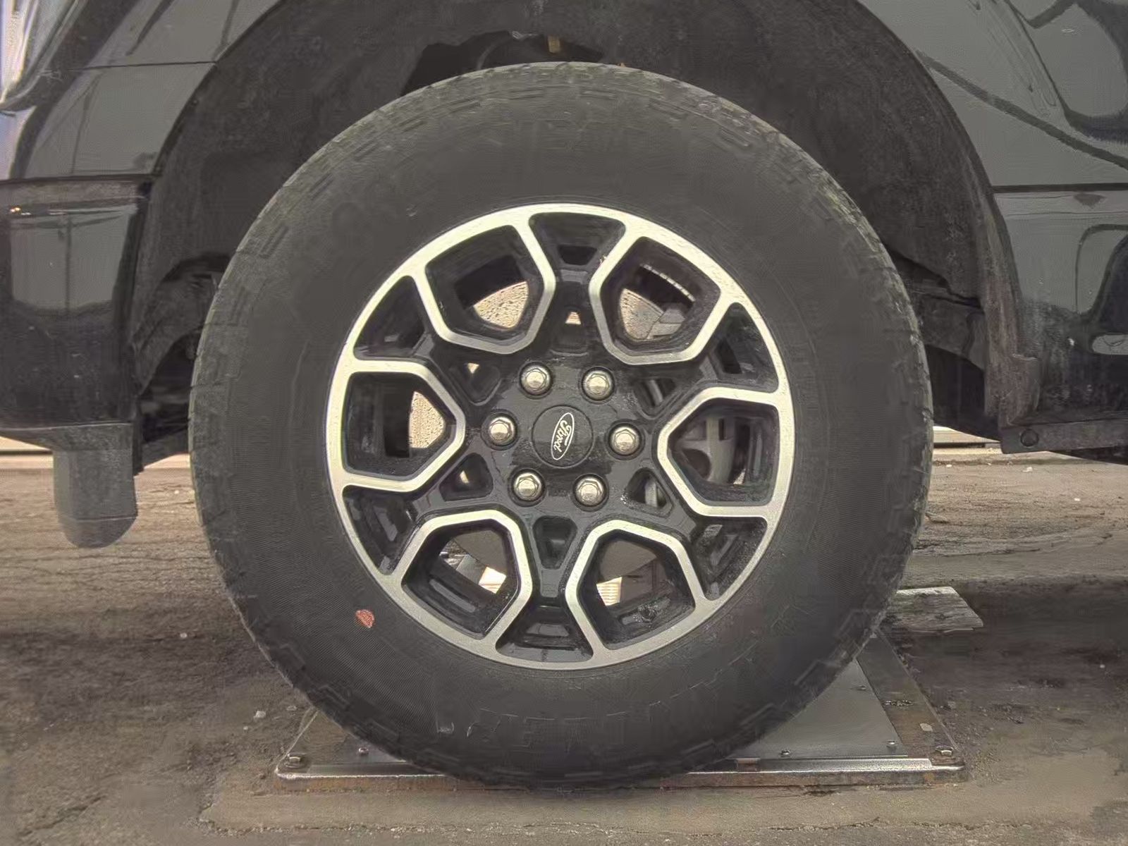 2023 Ford F-150 XL AWD