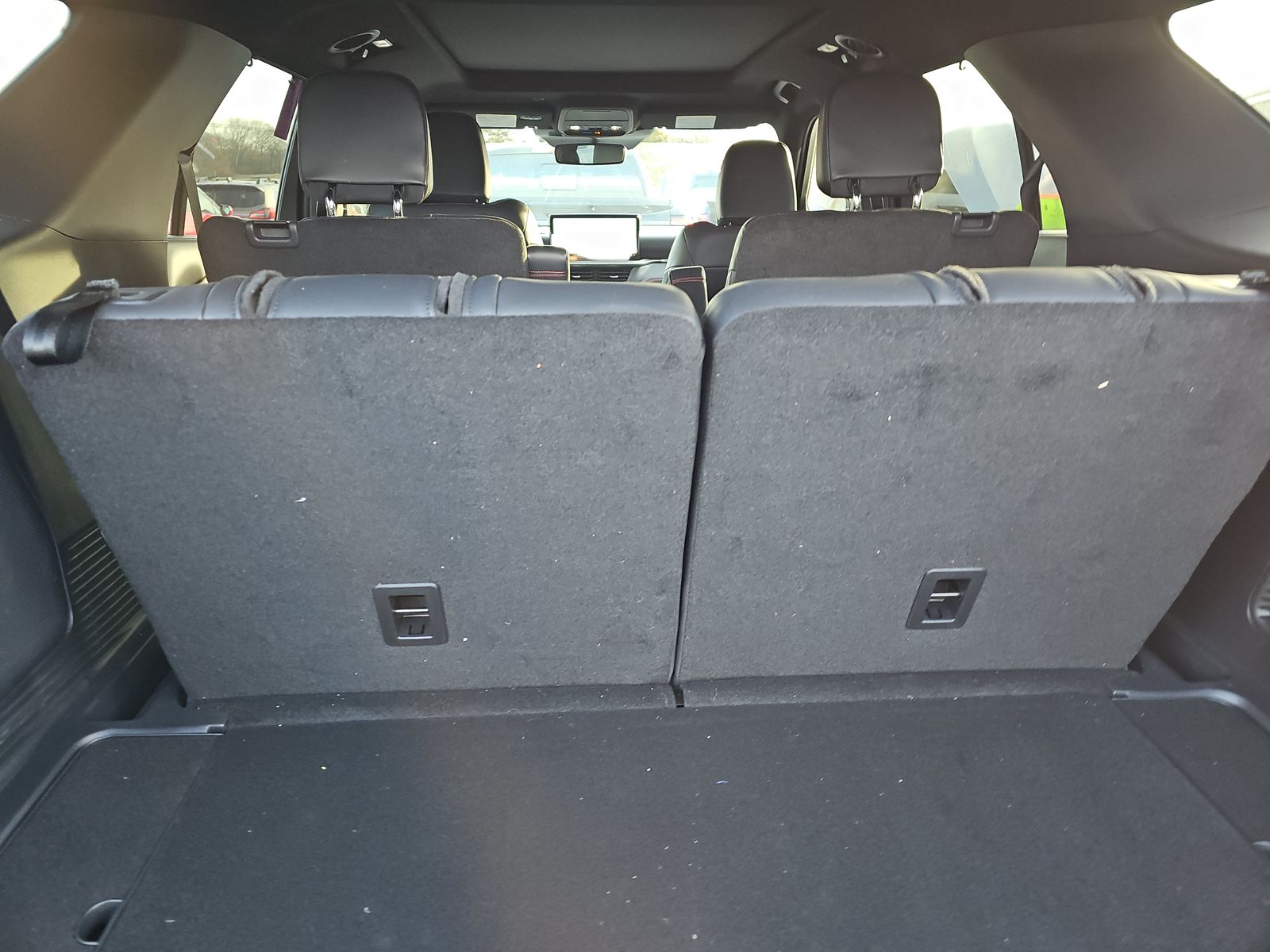 2025 Ford Explorer ST-Line AWD