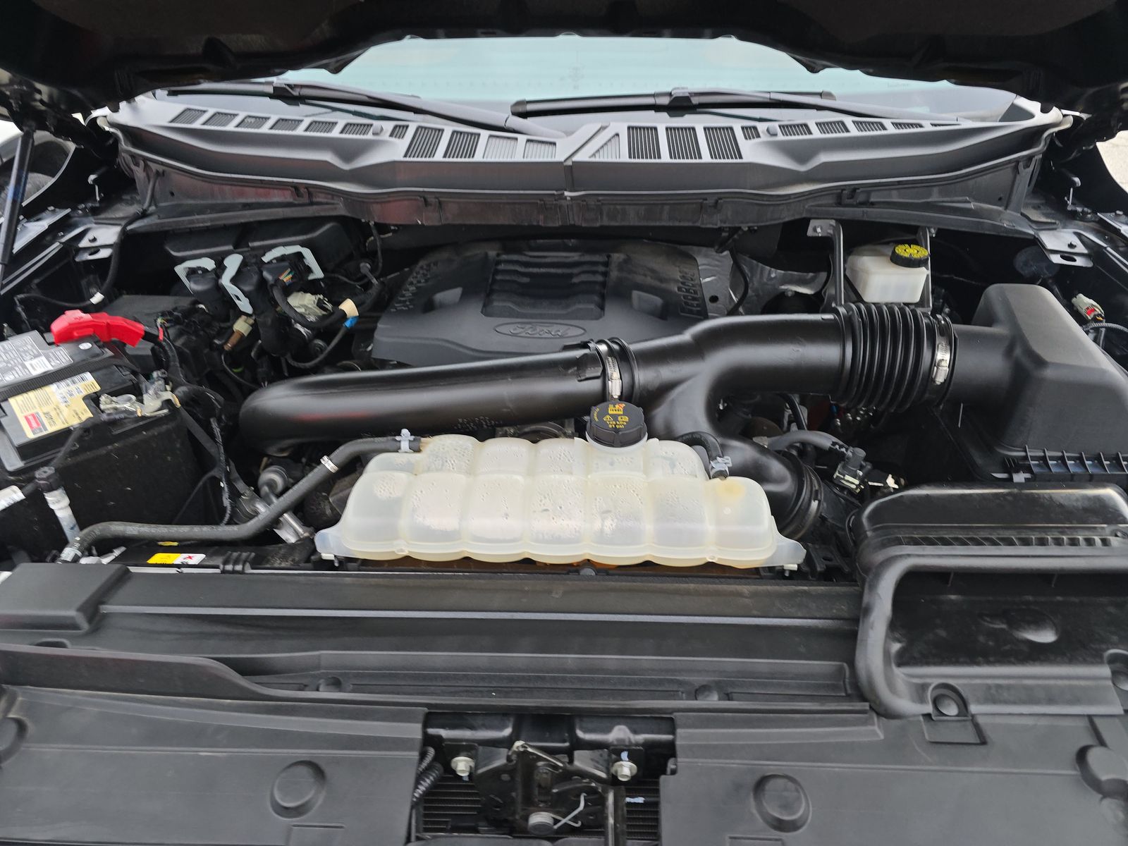 2022 Ford F-150 Lariat AWD