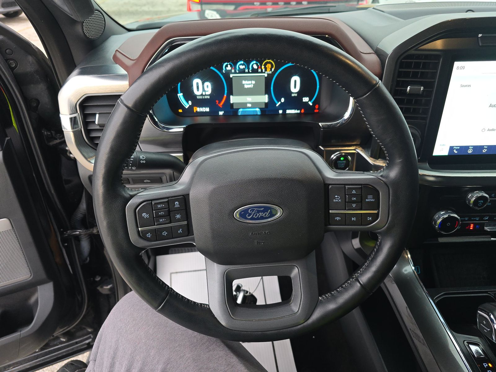 2022 Ford F-150 Lariat AWD