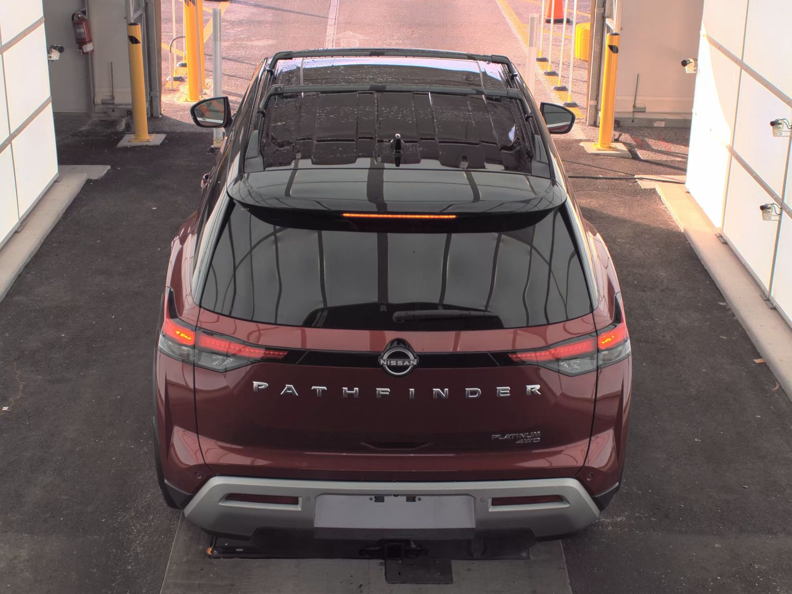 2023 Nissan Pathfinder Platinum AWD
