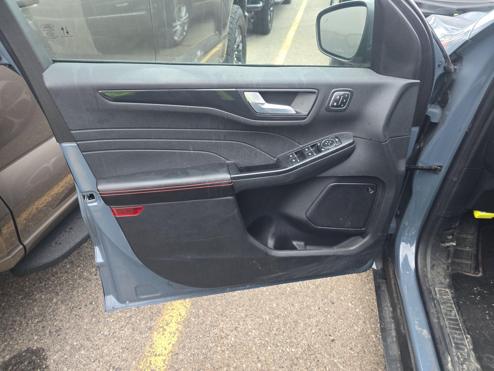 2023 Ford Escape ST-Line Select AWD