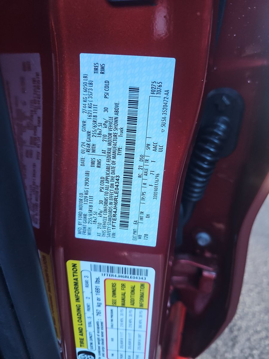 2024 Ford Ranger LARIAT RWD