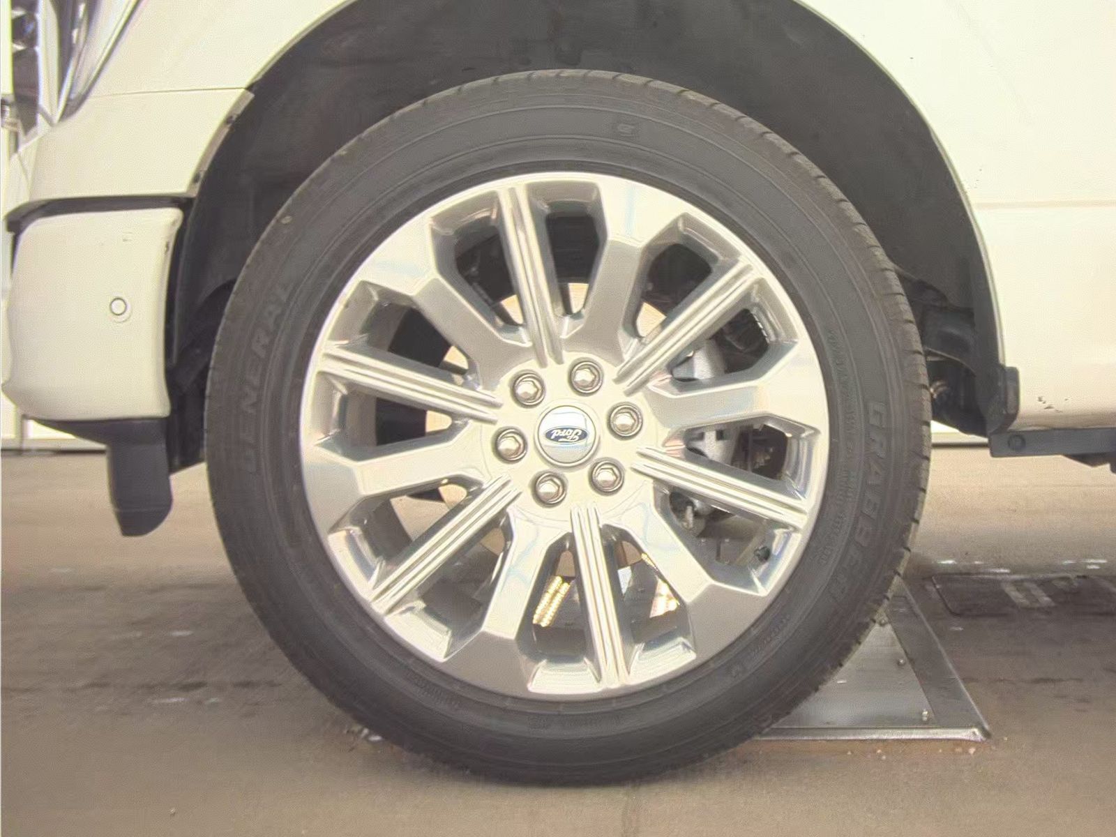 2023 Ford F-150 Hybrid Limited AWD