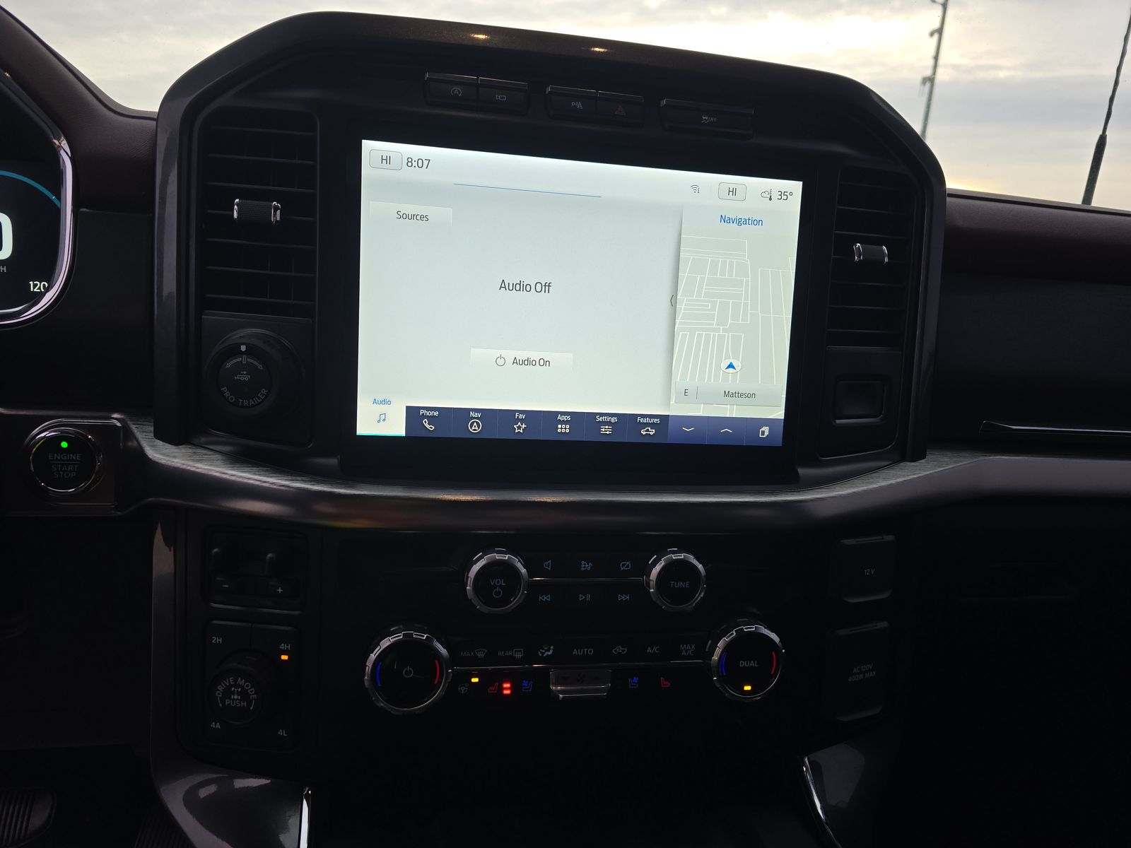 2023 Ford F-150 Lariat AWD