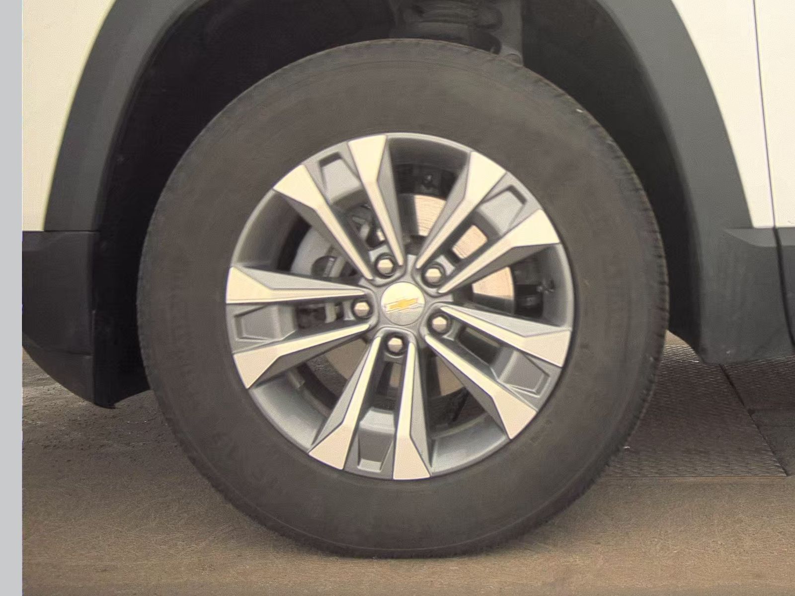 2025 Chevrolet Equinox LT FWD