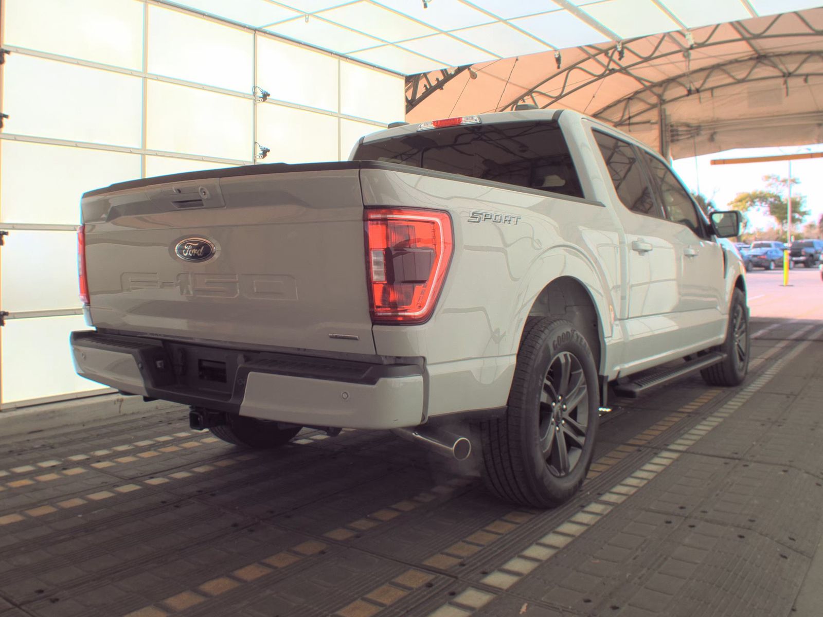2023 Ford F-150 XLT FWD
