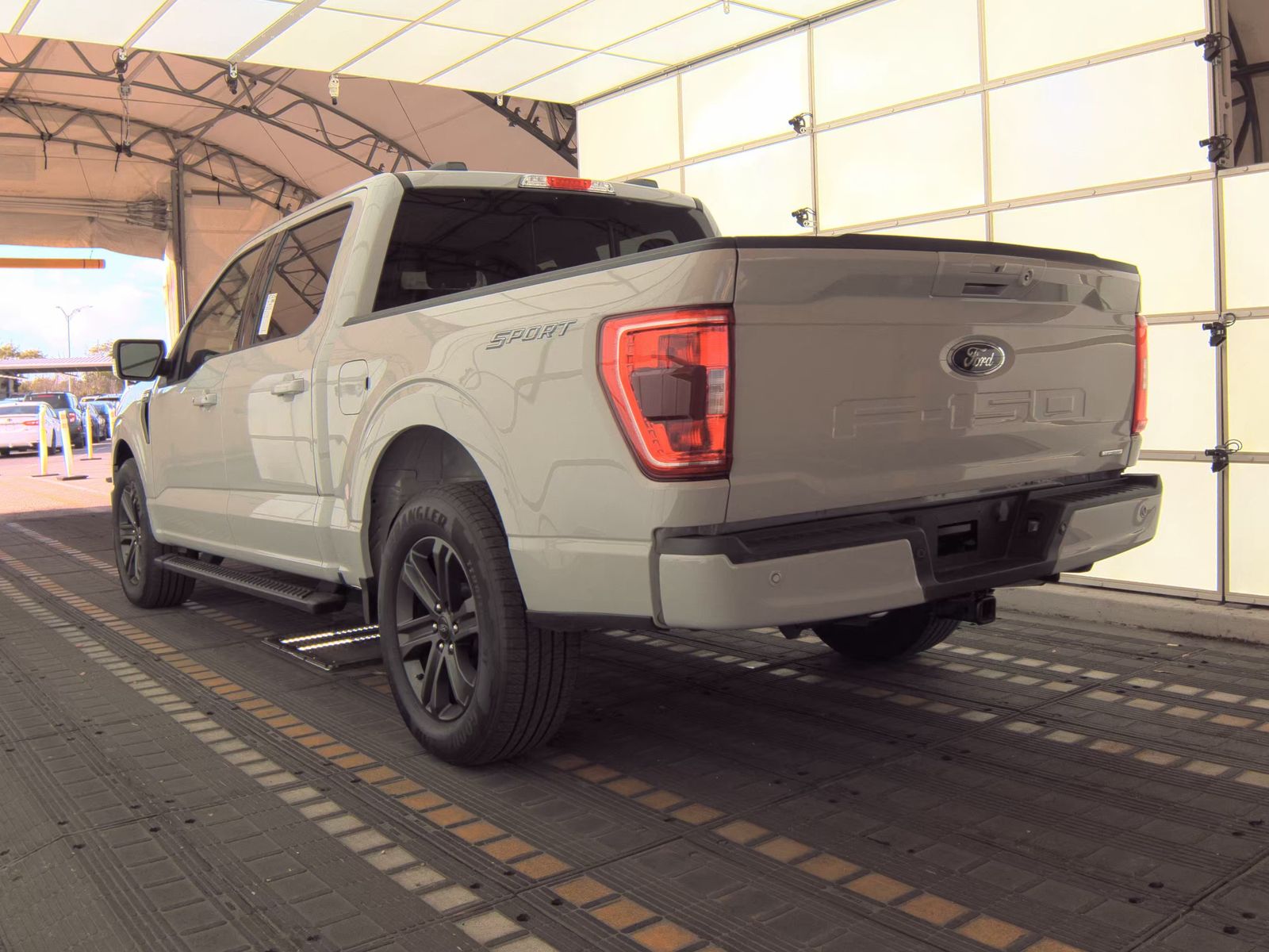 2023 Ford F-150 XLT FWD