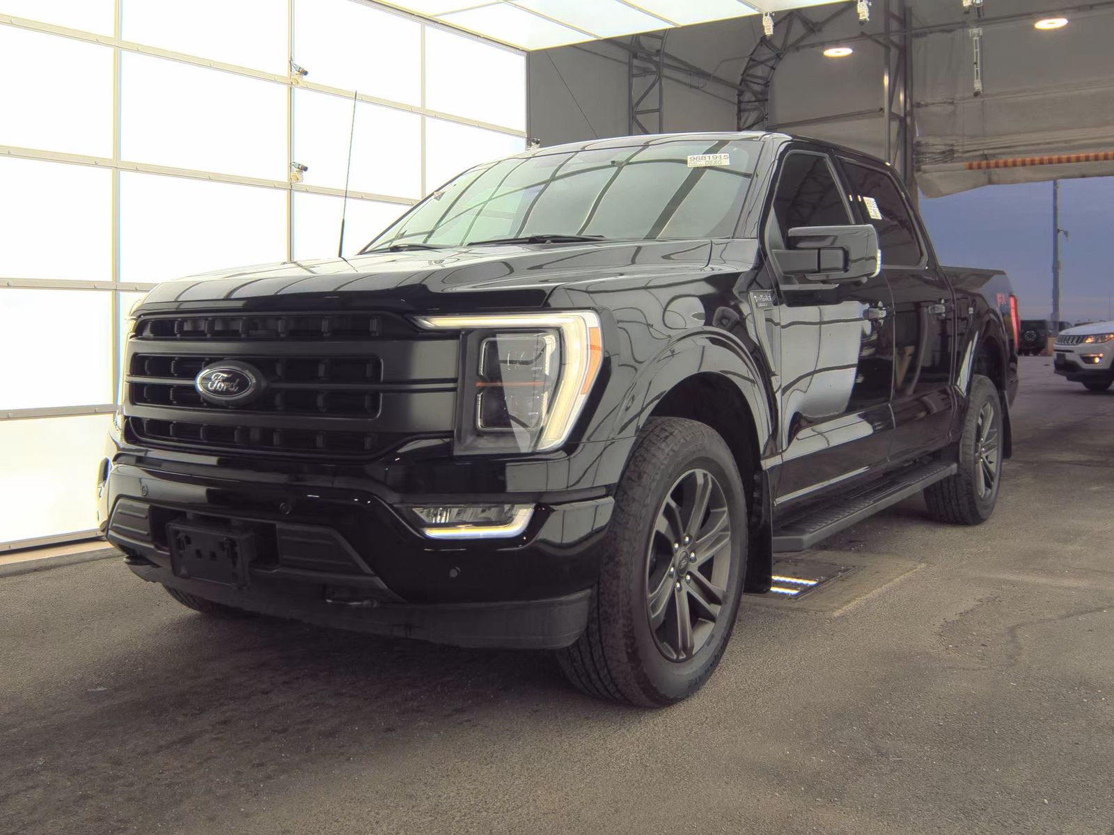 2022 Ford F-150 Lariat AWD