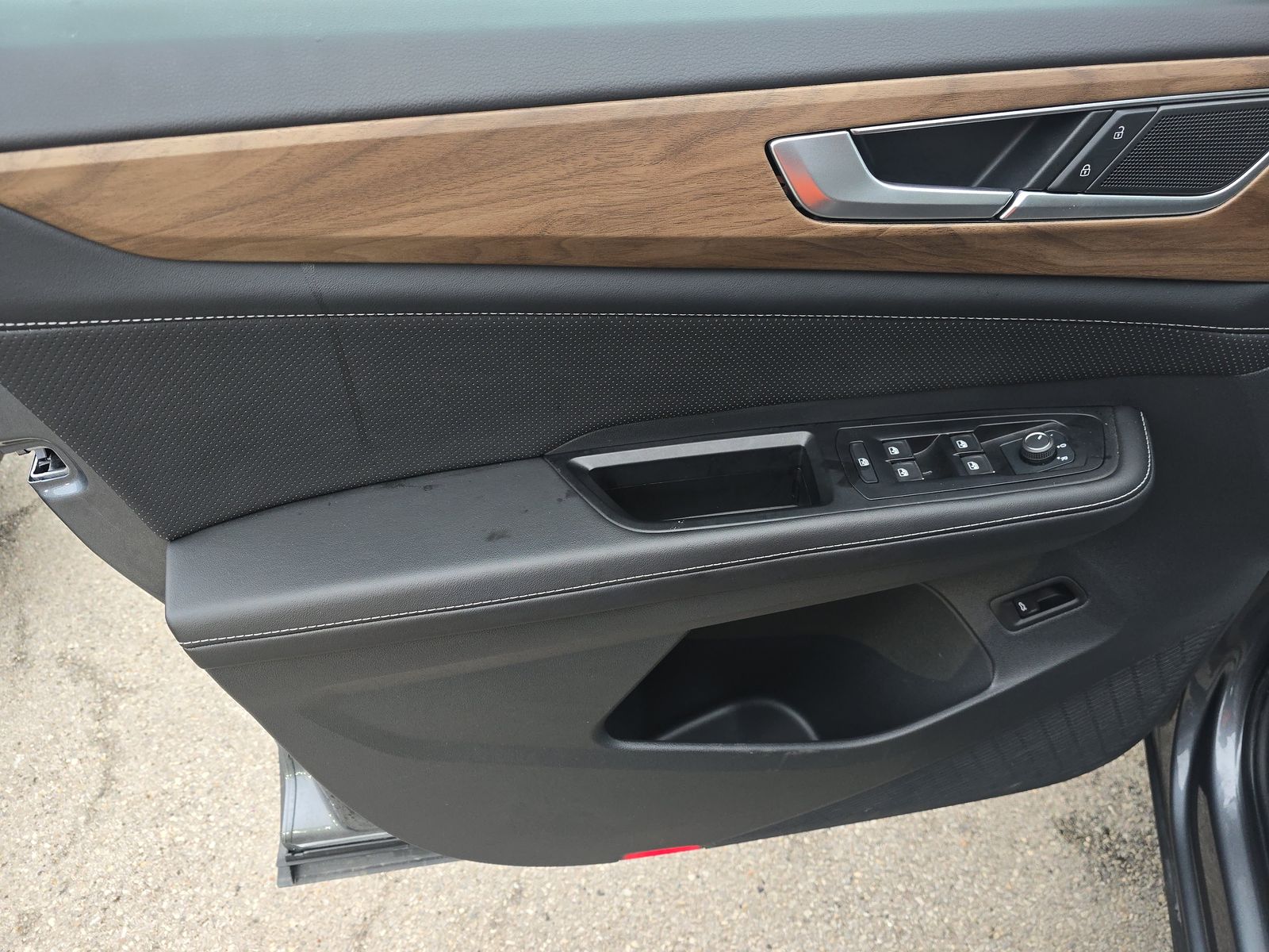 2025 Volkswagen Atlas 2.0T SE AWD