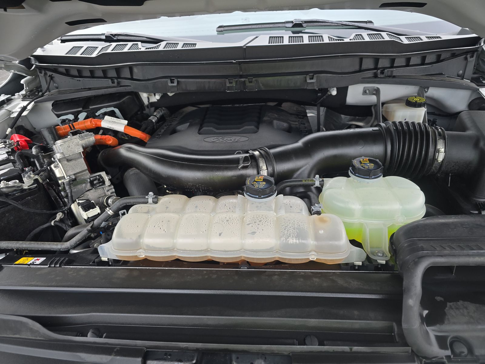 2023 Ford F-150 Hybrid Platinum AWD