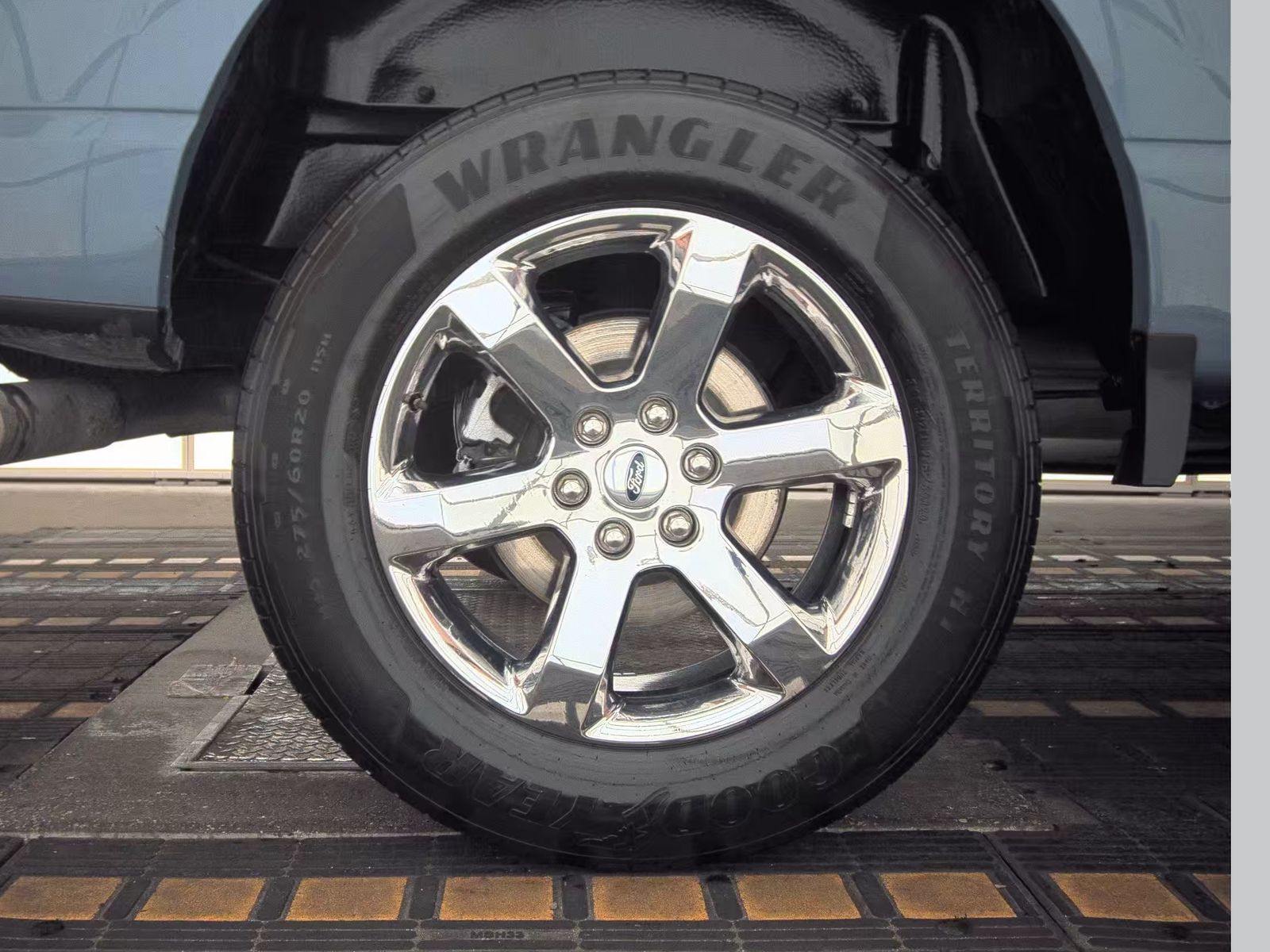 2023 Ford F-150 Lariat AWD