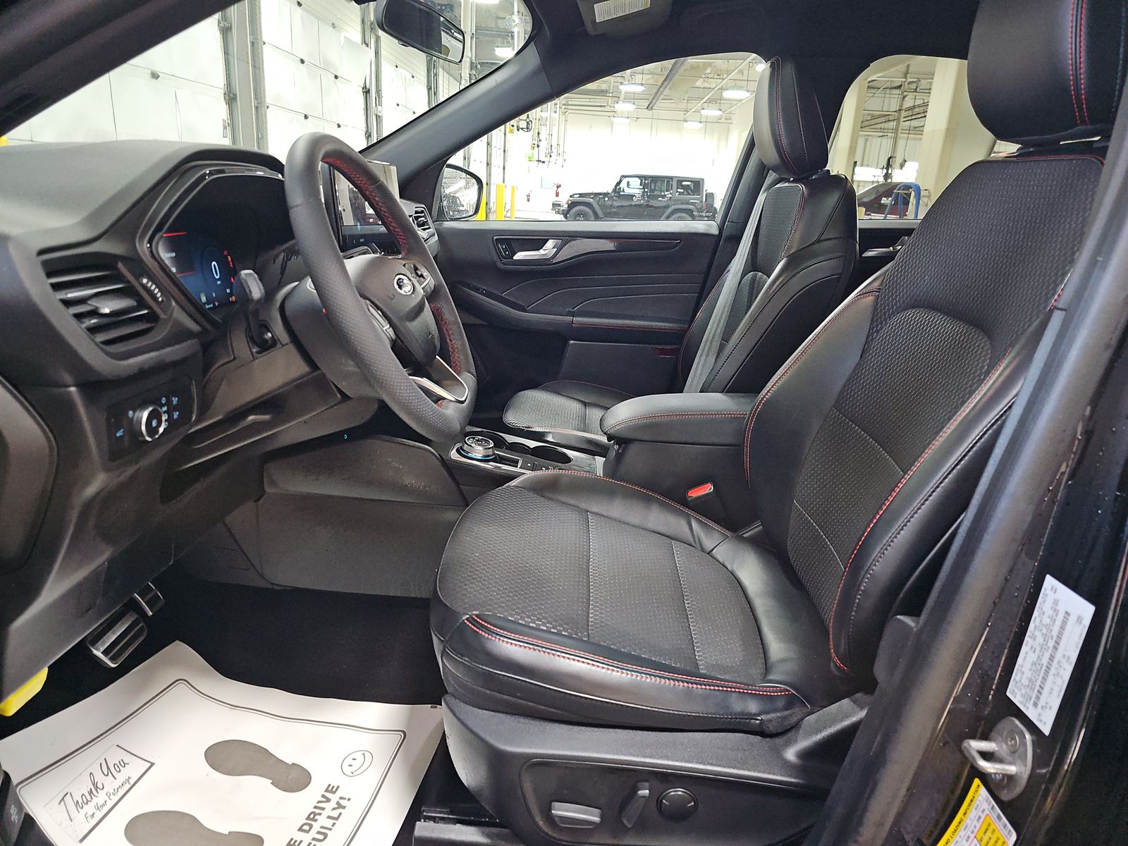 2023 Ford Escape ST-Line Select AWD