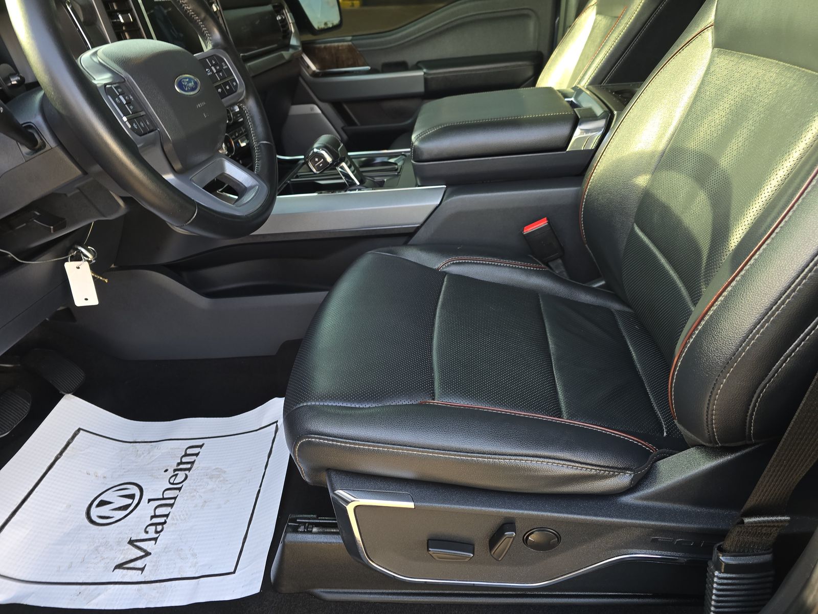 2023 Ford F-150 Lariat AWD