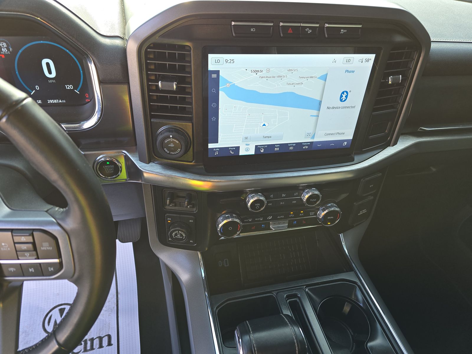 2023 Ford F-150 Lariat AWD