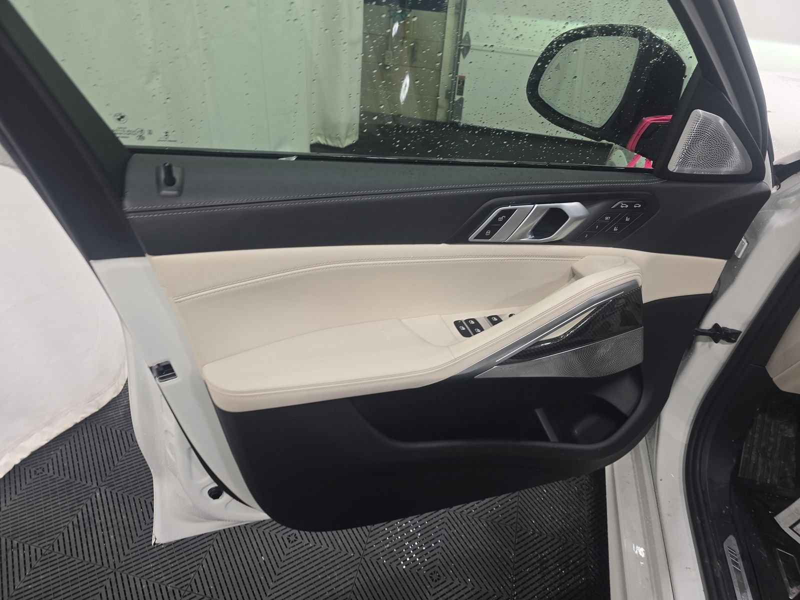 2025 BMW X6 xDrive40i AWD