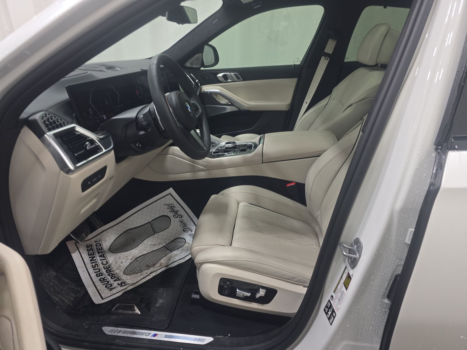 2025 BMW X6 xDrive40i AWD