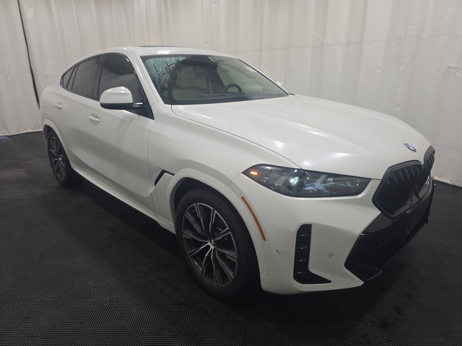 2025 BMW X6 xDrive40i AWD