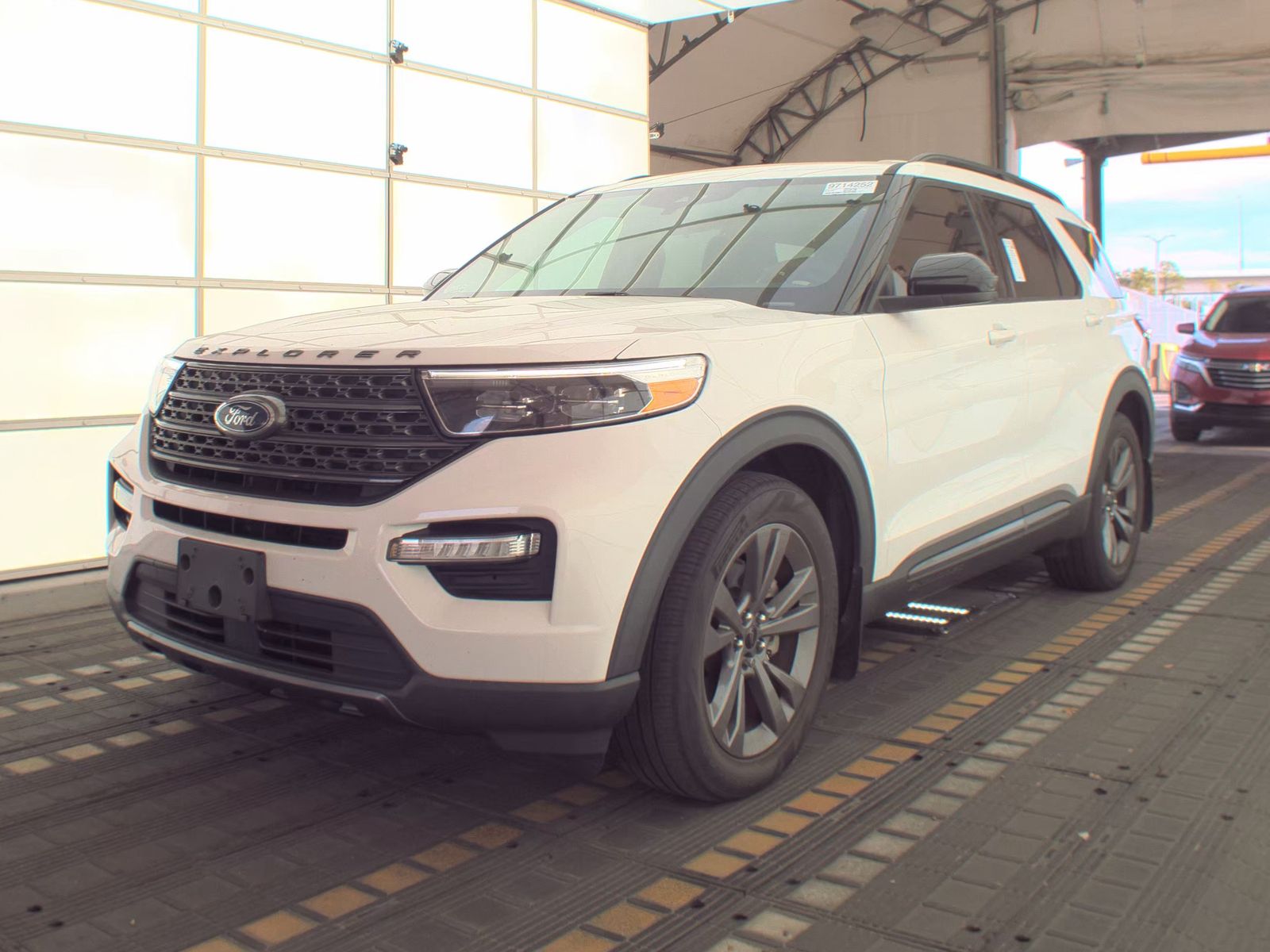 2023 Ford Explorer XLT FWD