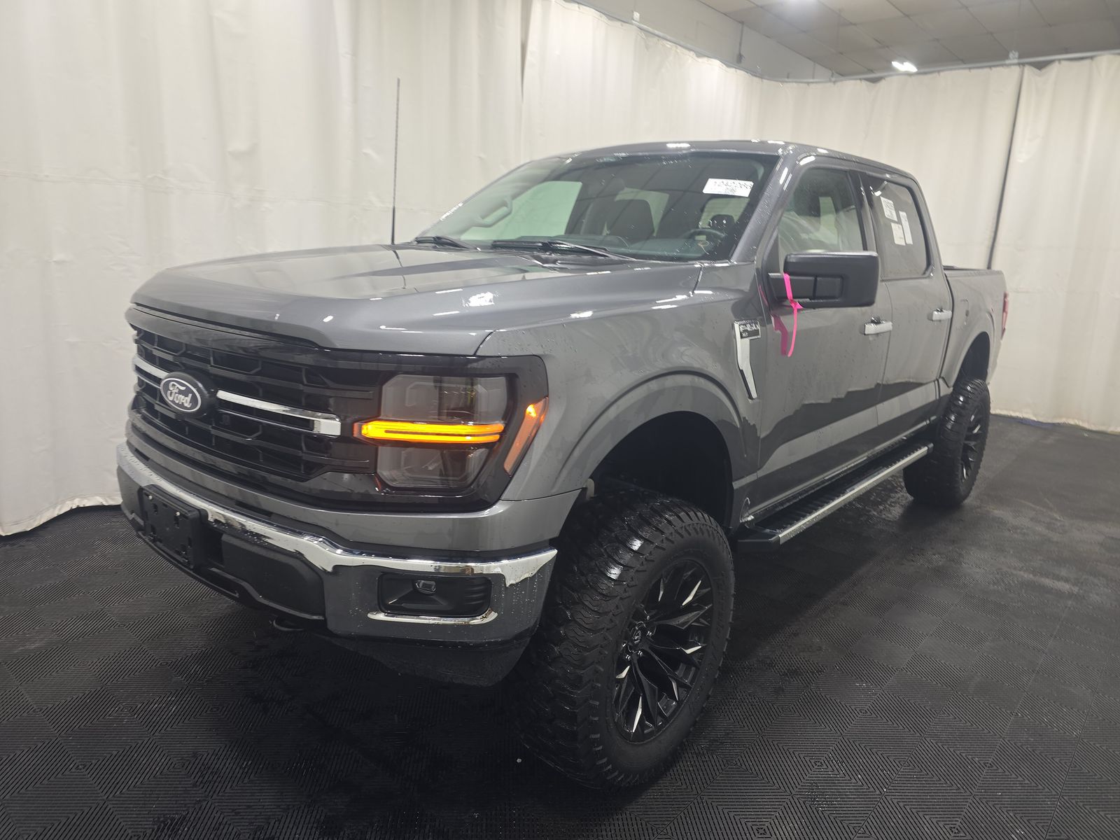 2025 Ford F-150 XLT AWD