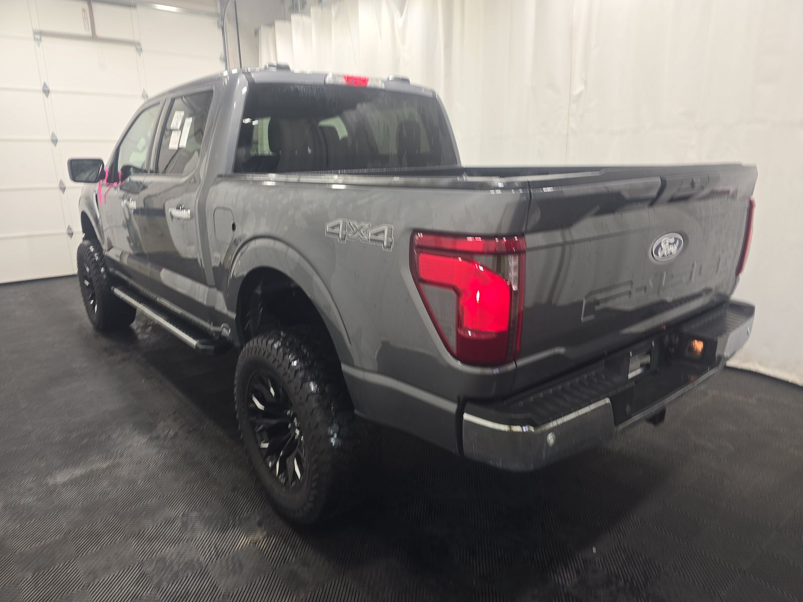 2025 Ford F-150 XLT AWD