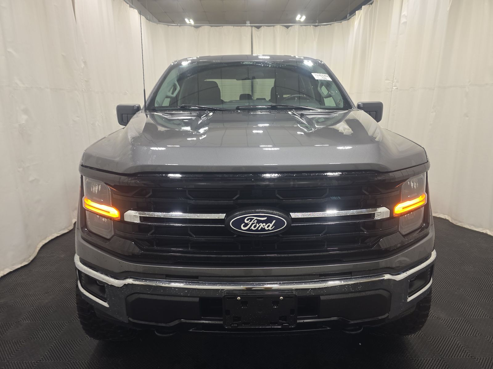 2025 Ford F-150 XLT AWD