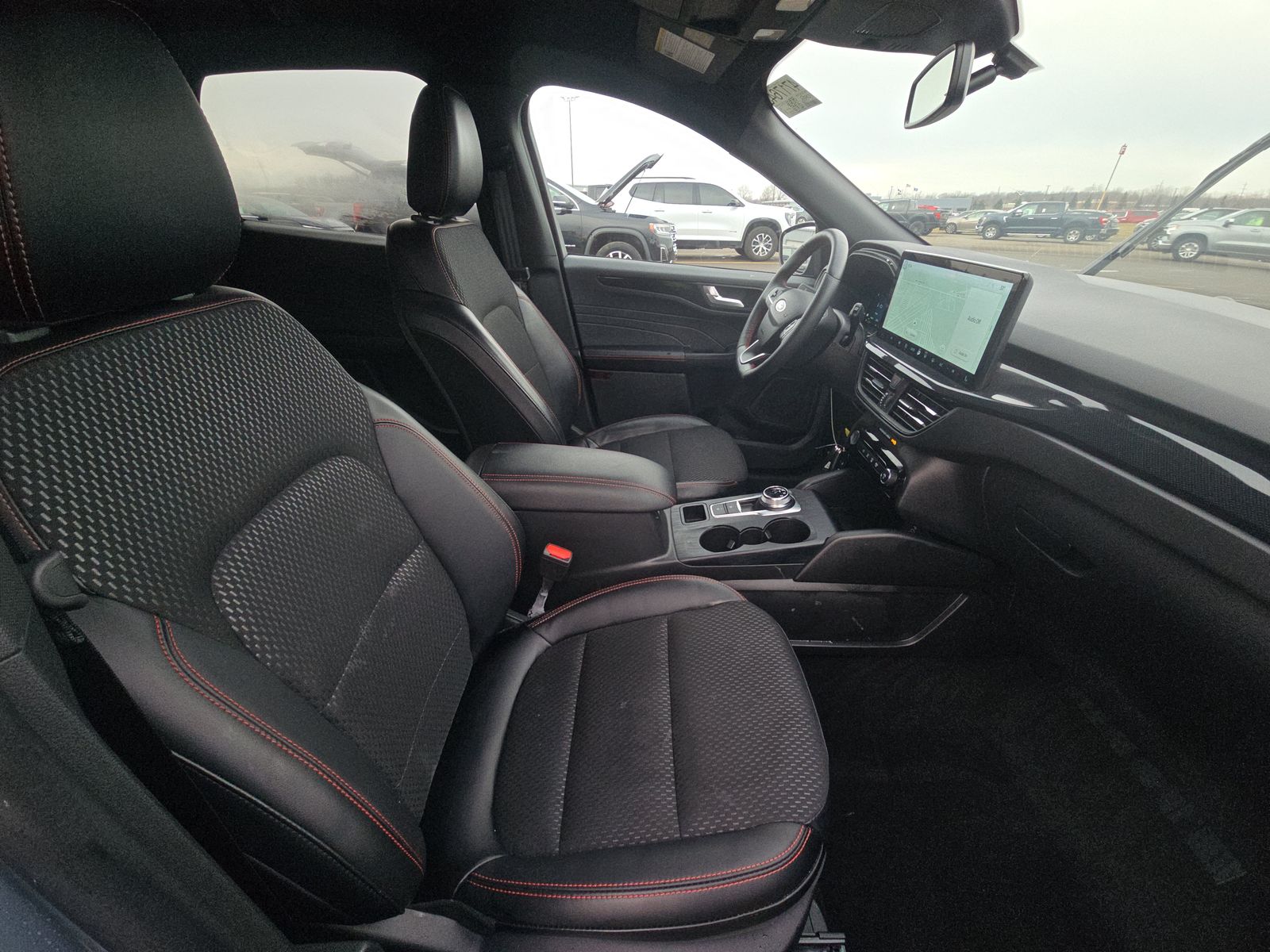 2025 Ford Escape Hybrid ST-Line Elite AWD