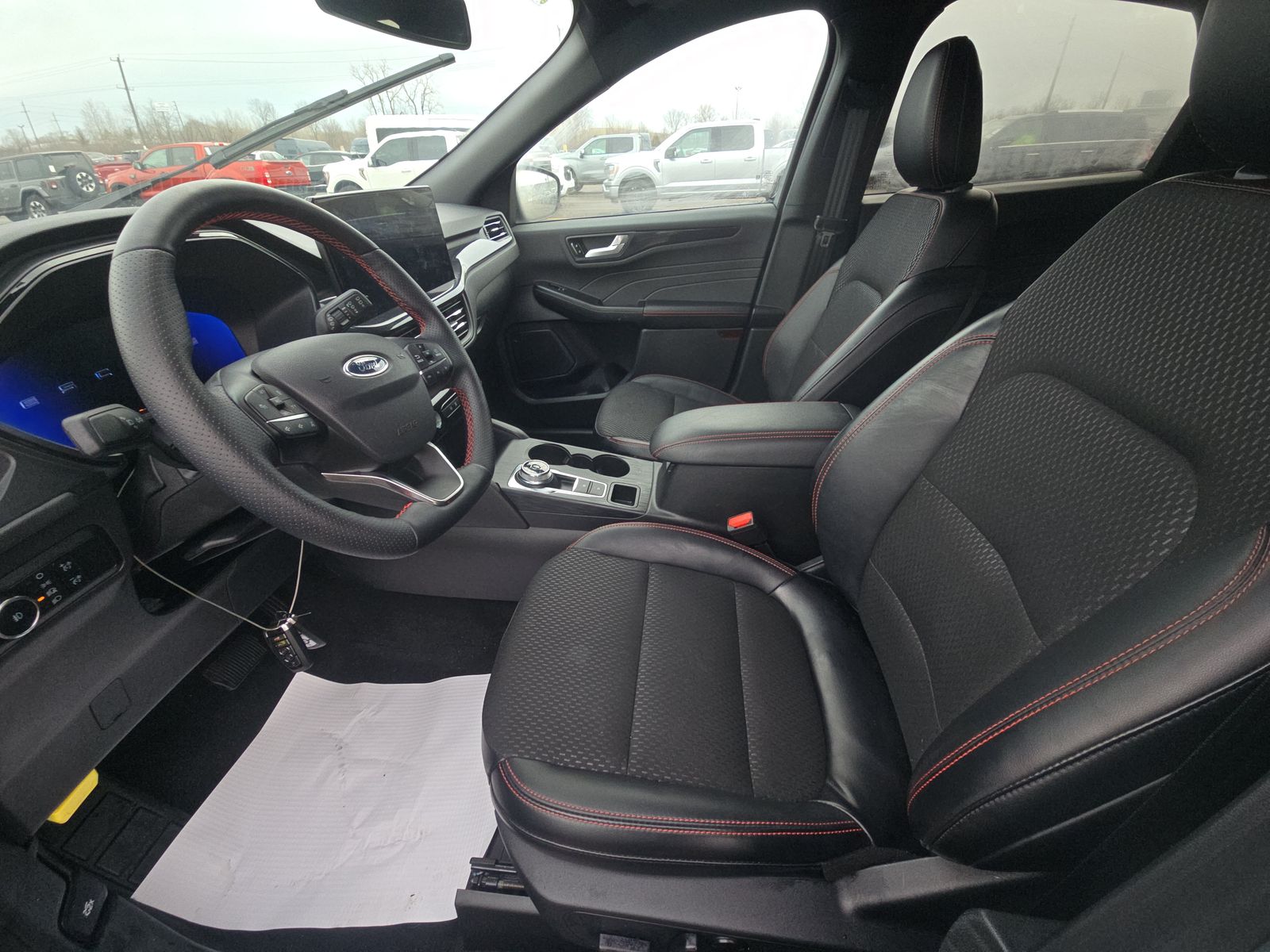 2025 Ford Escape Hybrid ST-Line Elite AWD