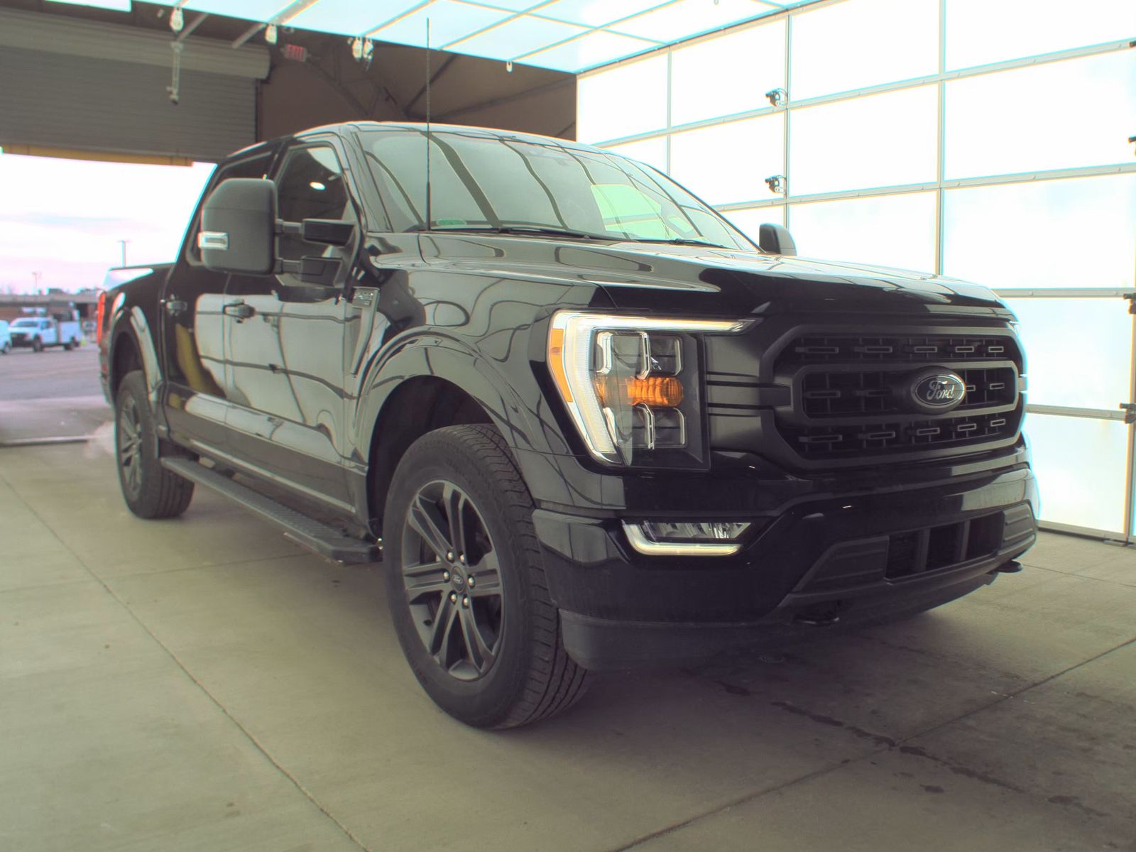 2022 Ford F-150 XLT AWD